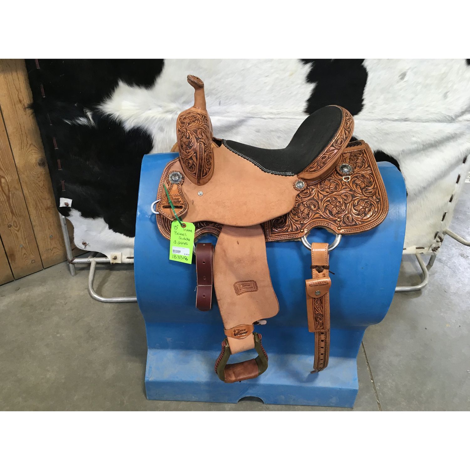 Irvine 15" Barrel Saddle-46