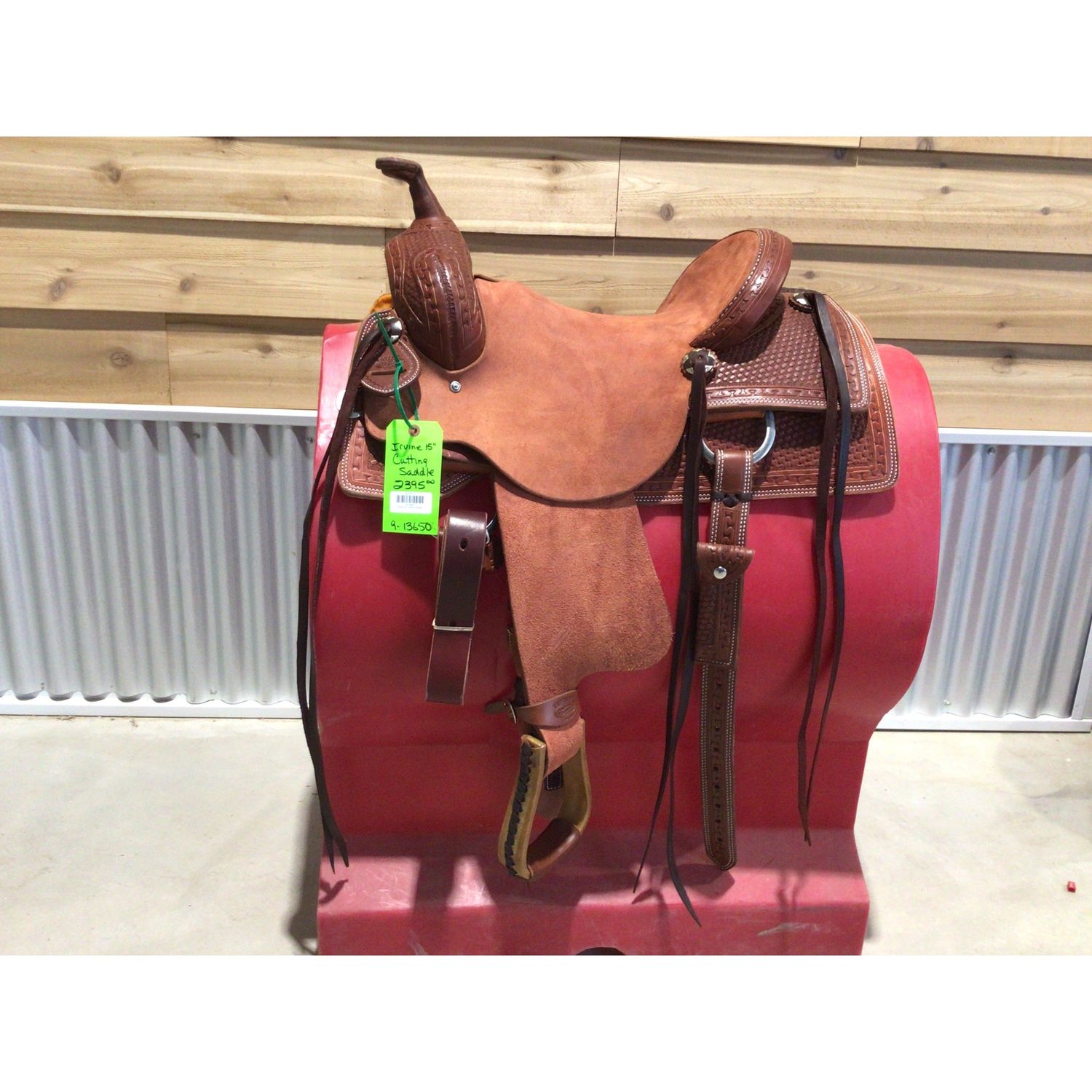 Irvine 15" Cutting Saddle