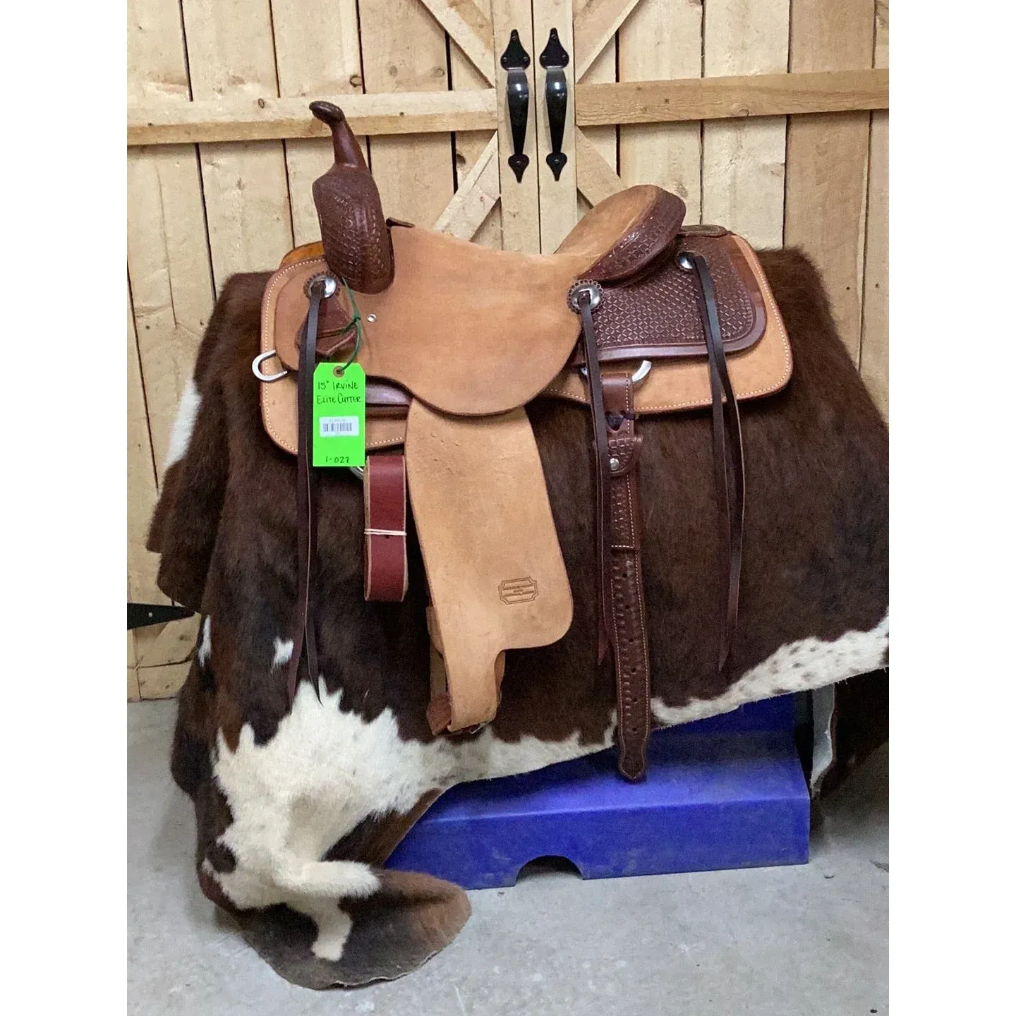 Irvine 15" Elite Cutting Saddle