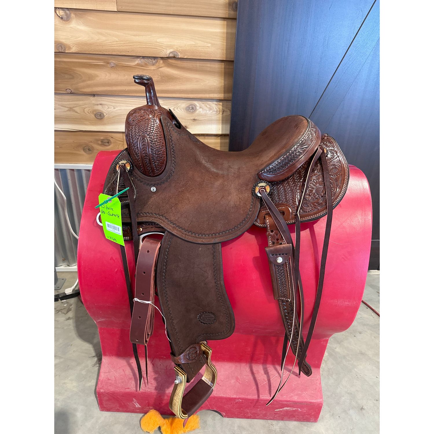 Irvine 15" Pro-Cowhorse Saddle - 1-3728