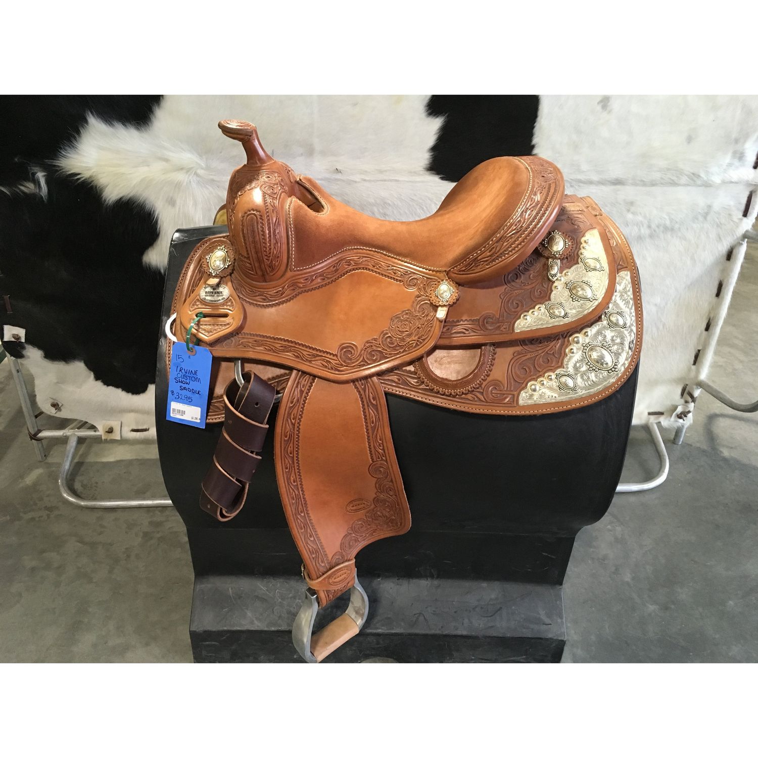 Irvine 15" Show Saddle
