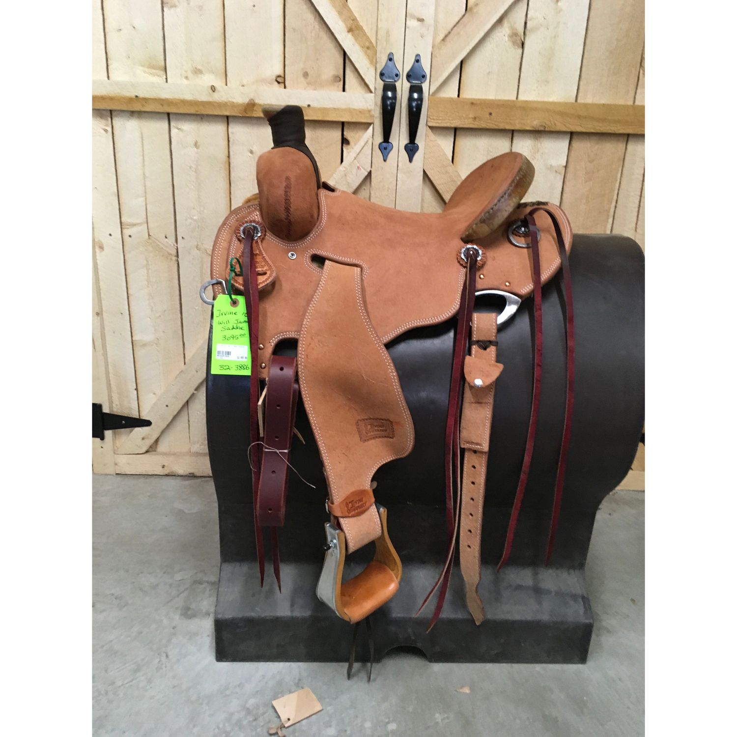 Irvine 15" Will James Saddle - 32-3886