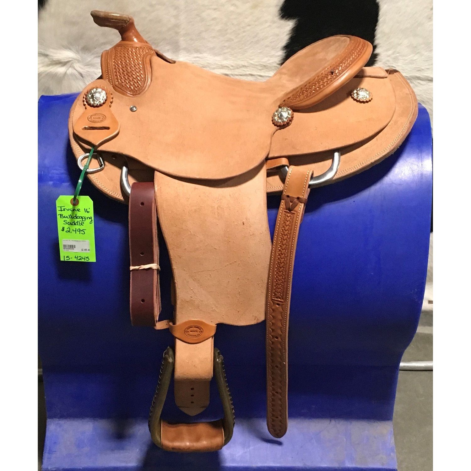 Irvine 15.5" Bulldogging Saddle