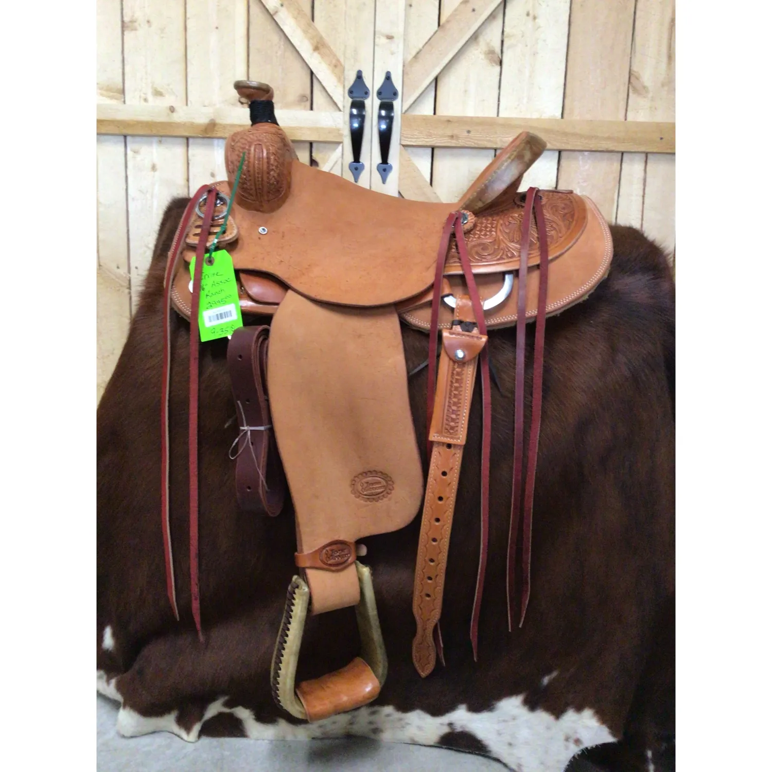 Irvine 16" Association Ranch Saddle-18
