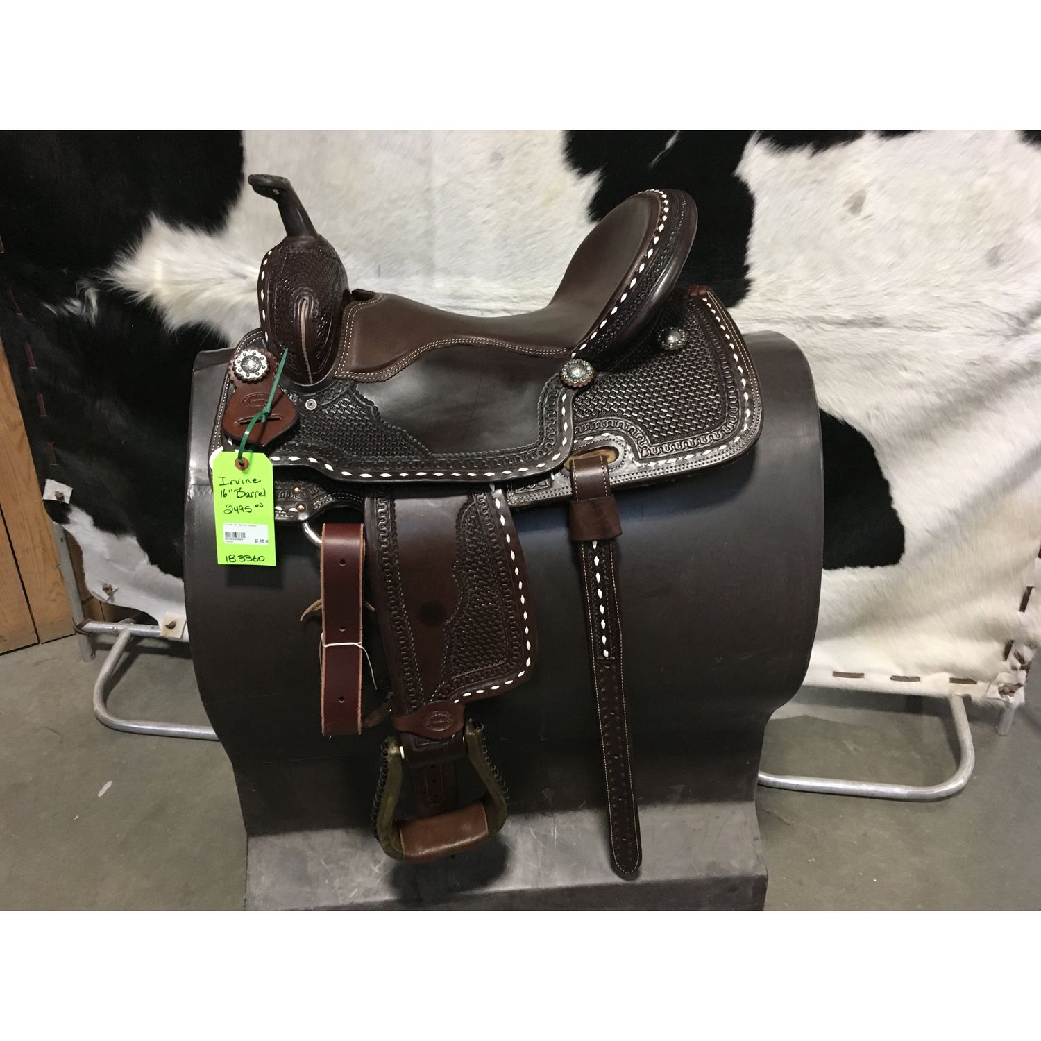 Irvine 16" Barrel Saddle-10