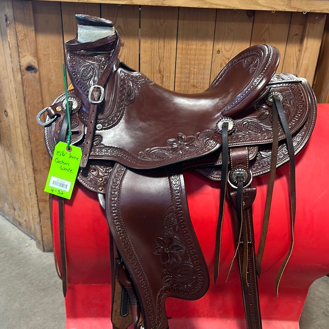 Irvine 15.5" Custom Wade Saddle-1