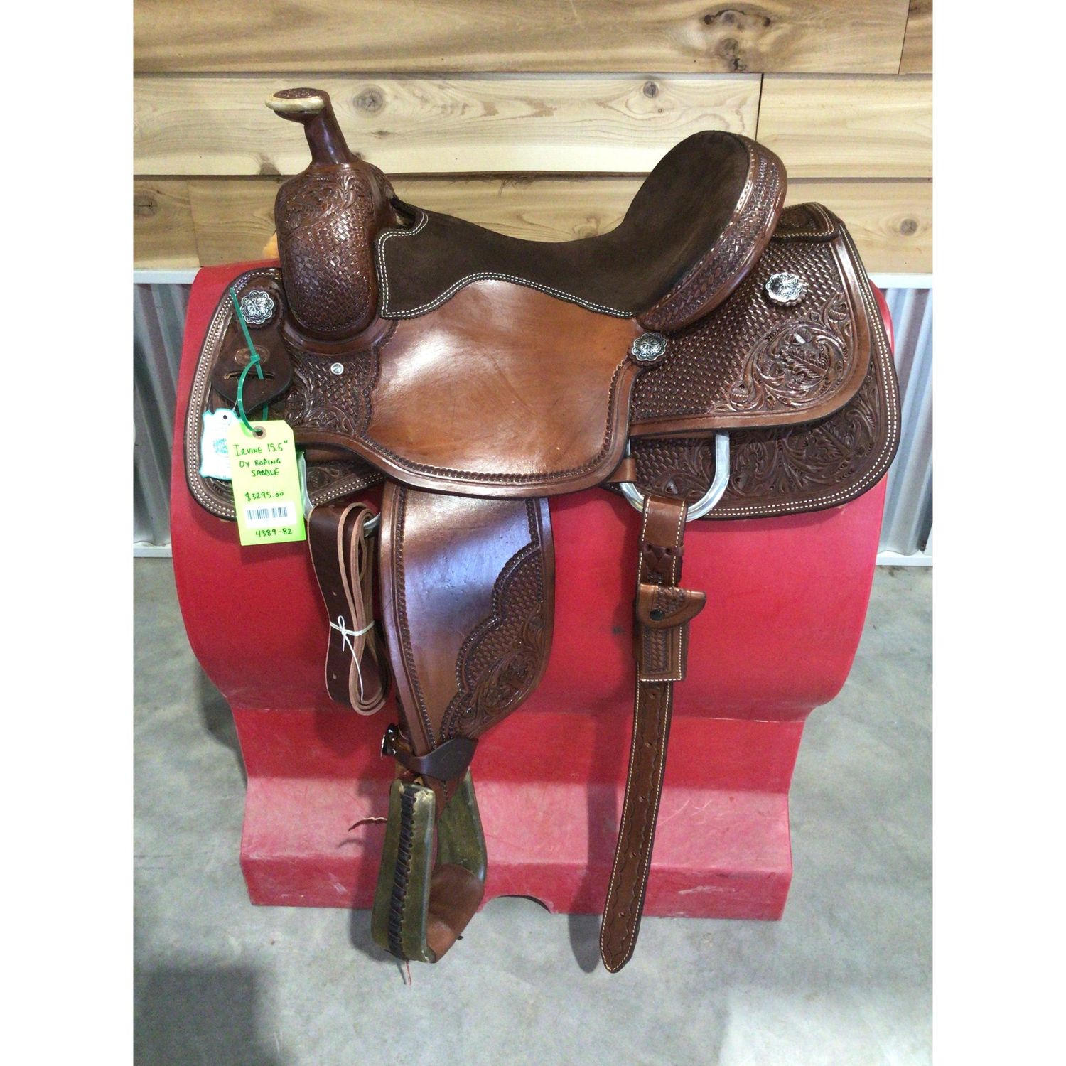 Irvine 15.5" Oy Roping Saddle-2