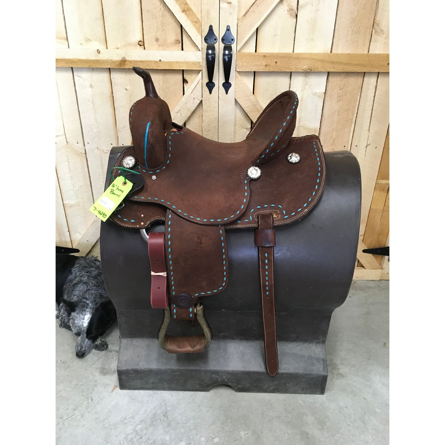 Irvine 16" Barrel Saddle - 7-4290
