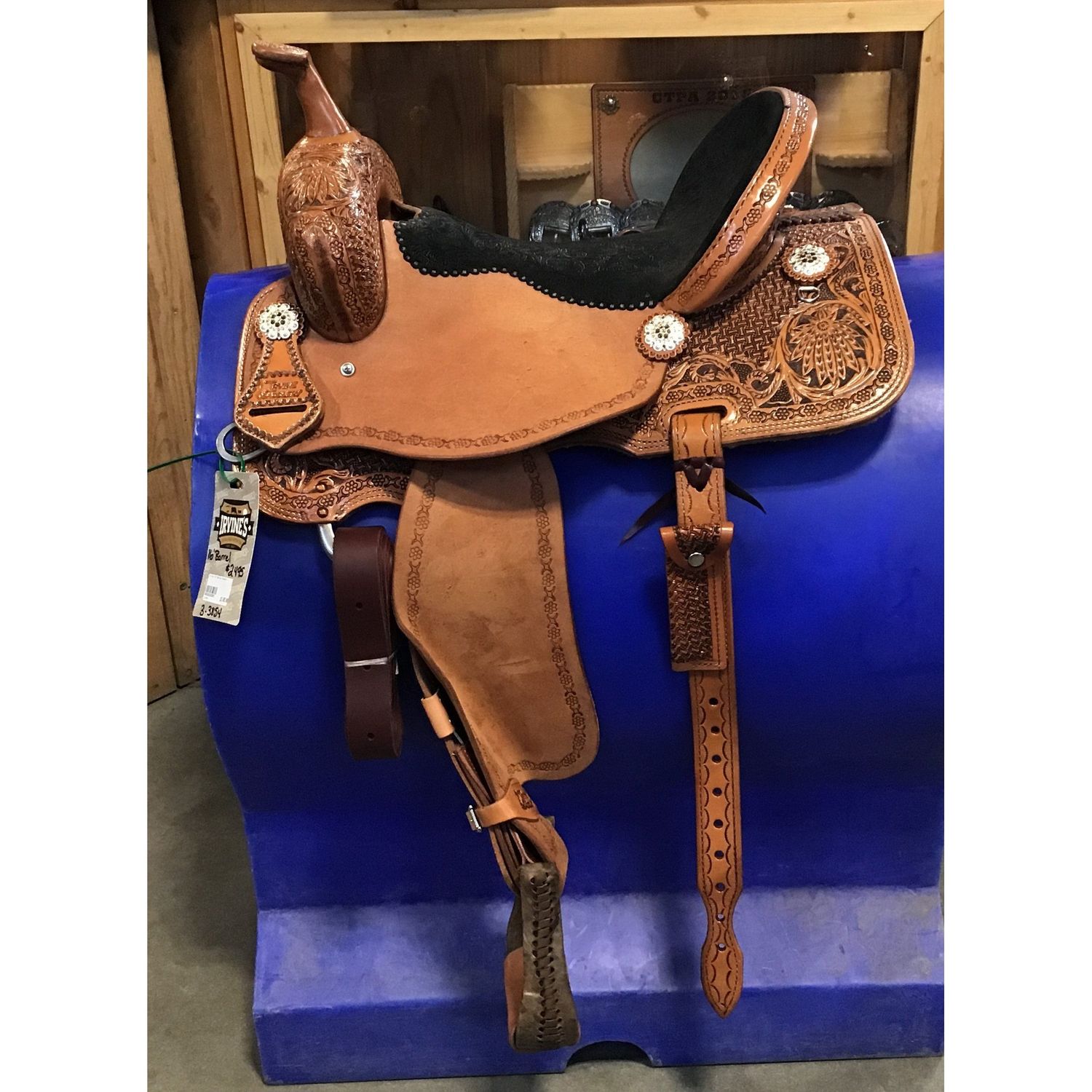 Irvine 16" Barrel Saddle - 3-3854