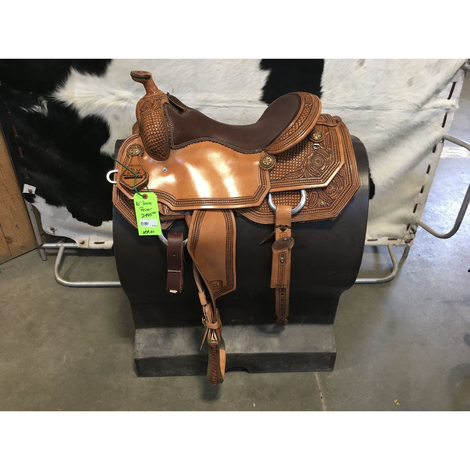 Irvine 16" Reiner Saddle