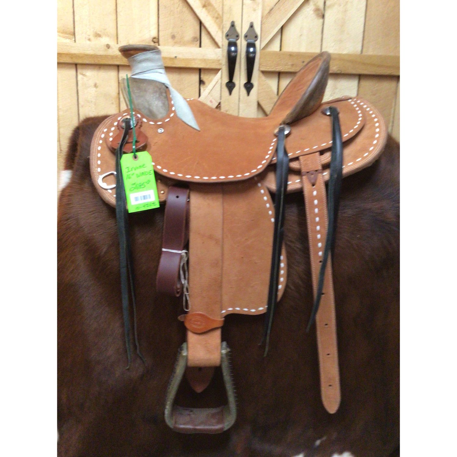 Irvine 16" Wade Saddle - 10-4262