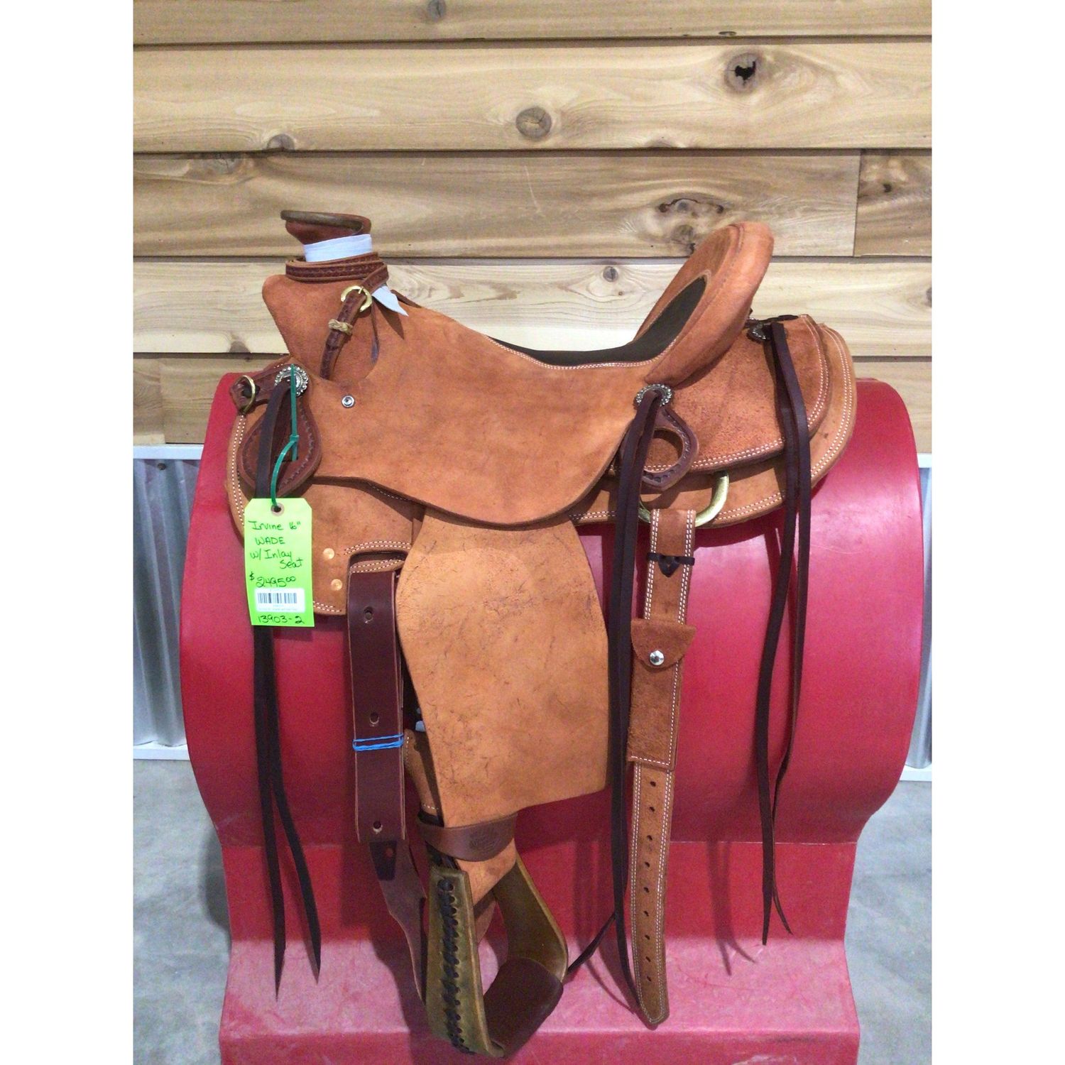 Irvine 16" Wade w/Inlay Seat