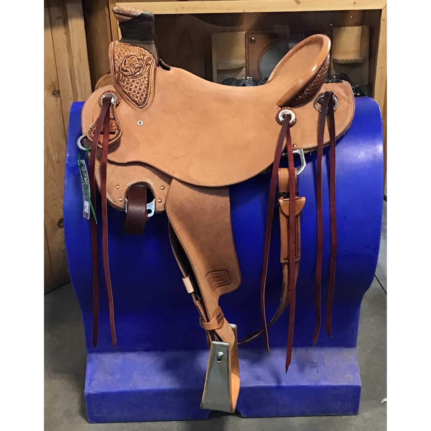 Irvine 16.5" Wade Saddle - 9-3854