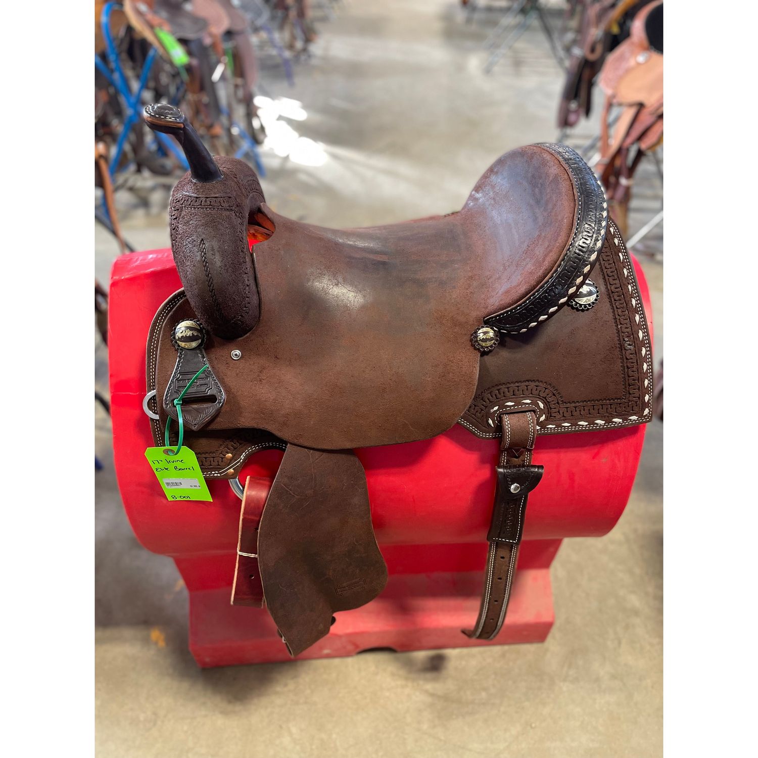 Irvine 17" Elite Barrel Saddle