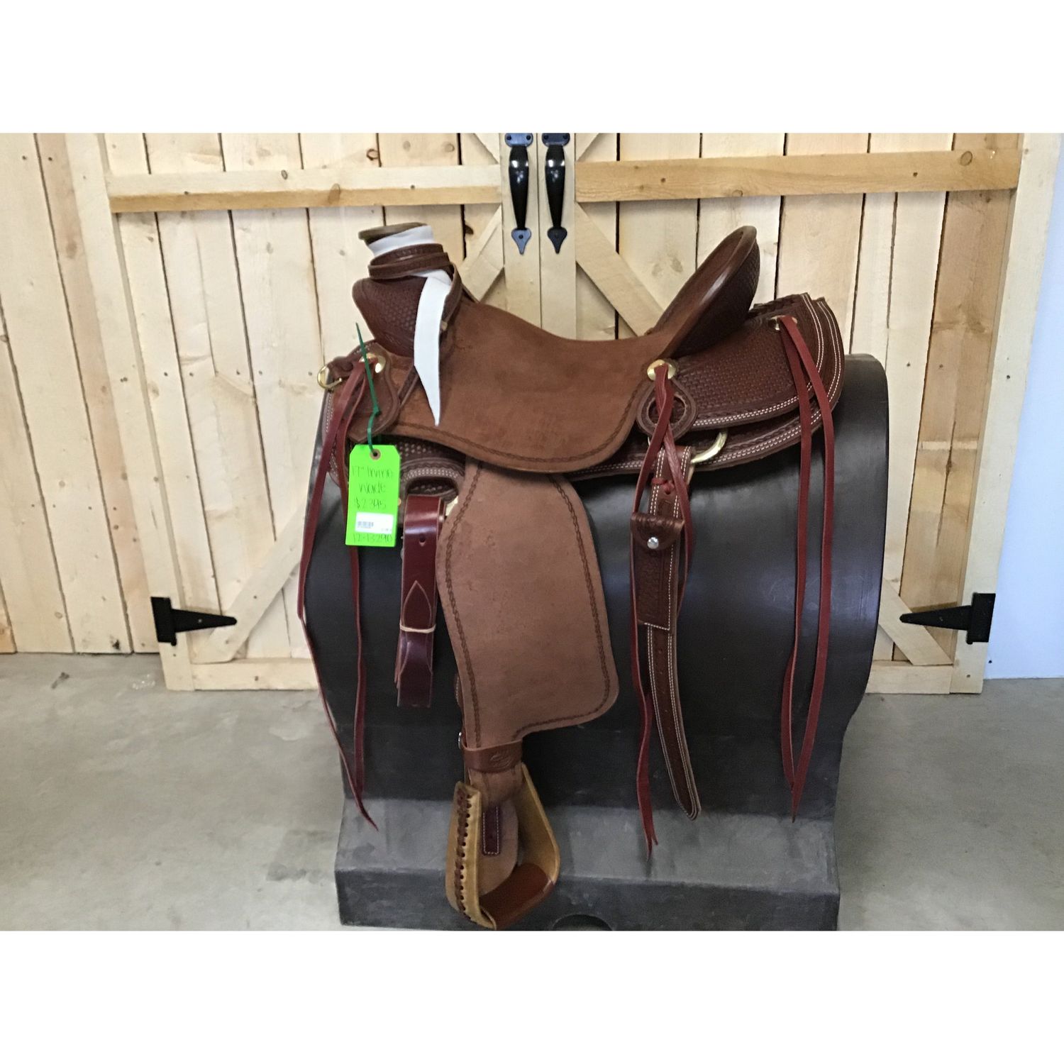 Irvine 17" Wade Saddle - 12-13290