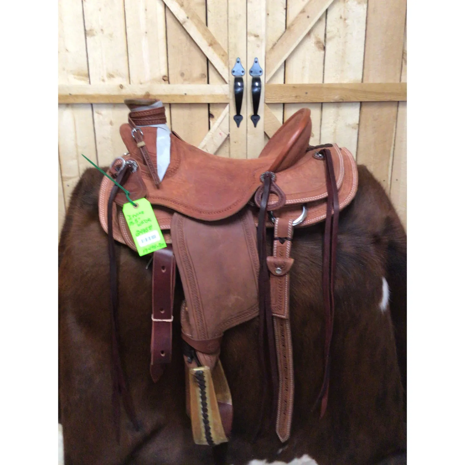 Irvine 15.5" Rough Out Wade Ranch Saddle