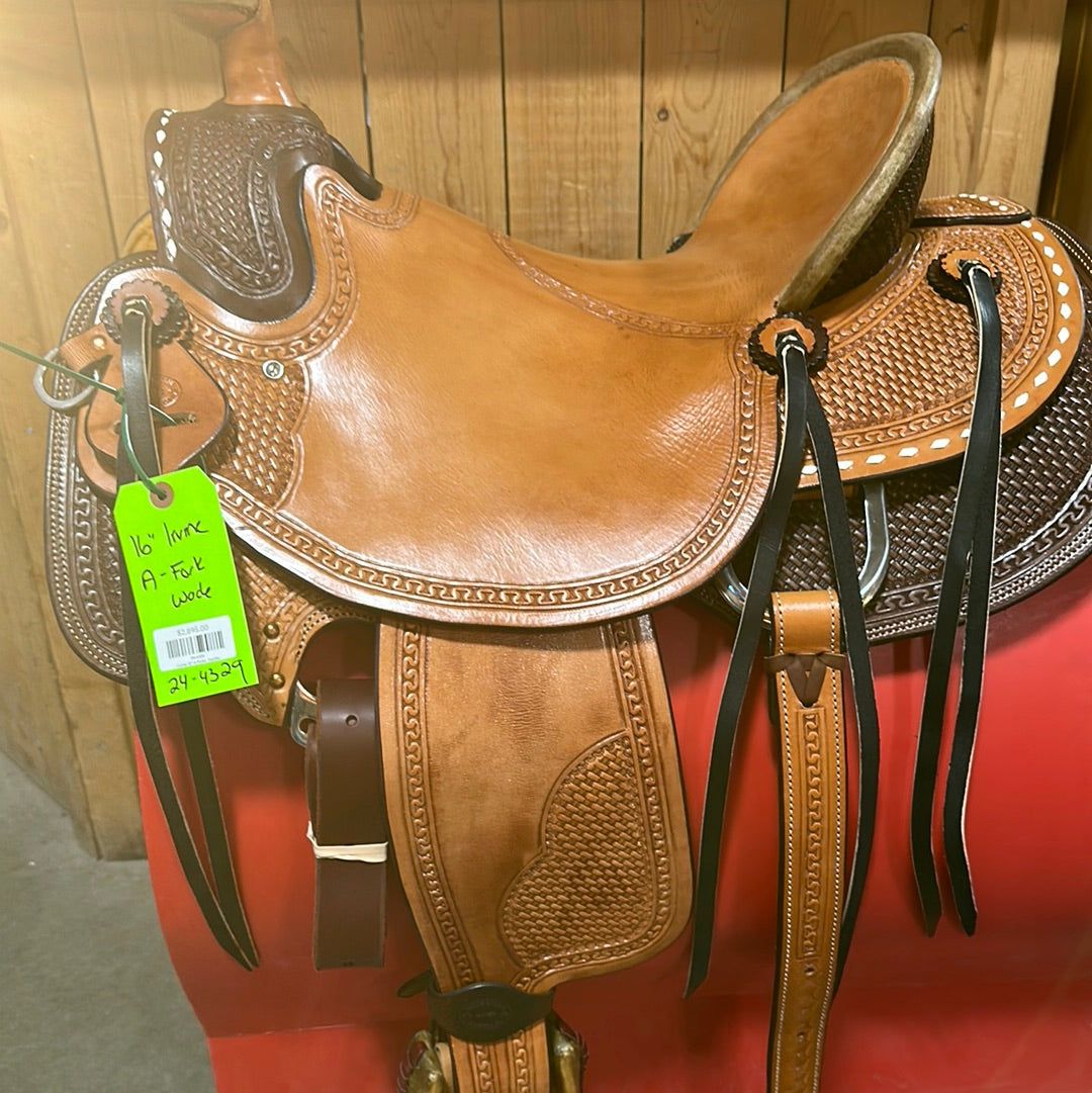 Irvine 16" A Forks Saddle