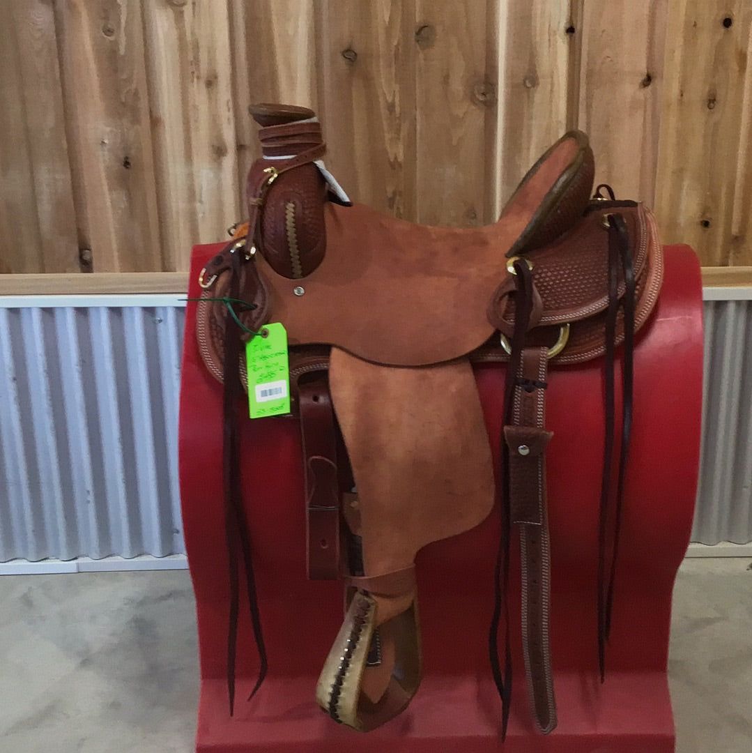 Irvine 16" Association Saddle - Post Horn