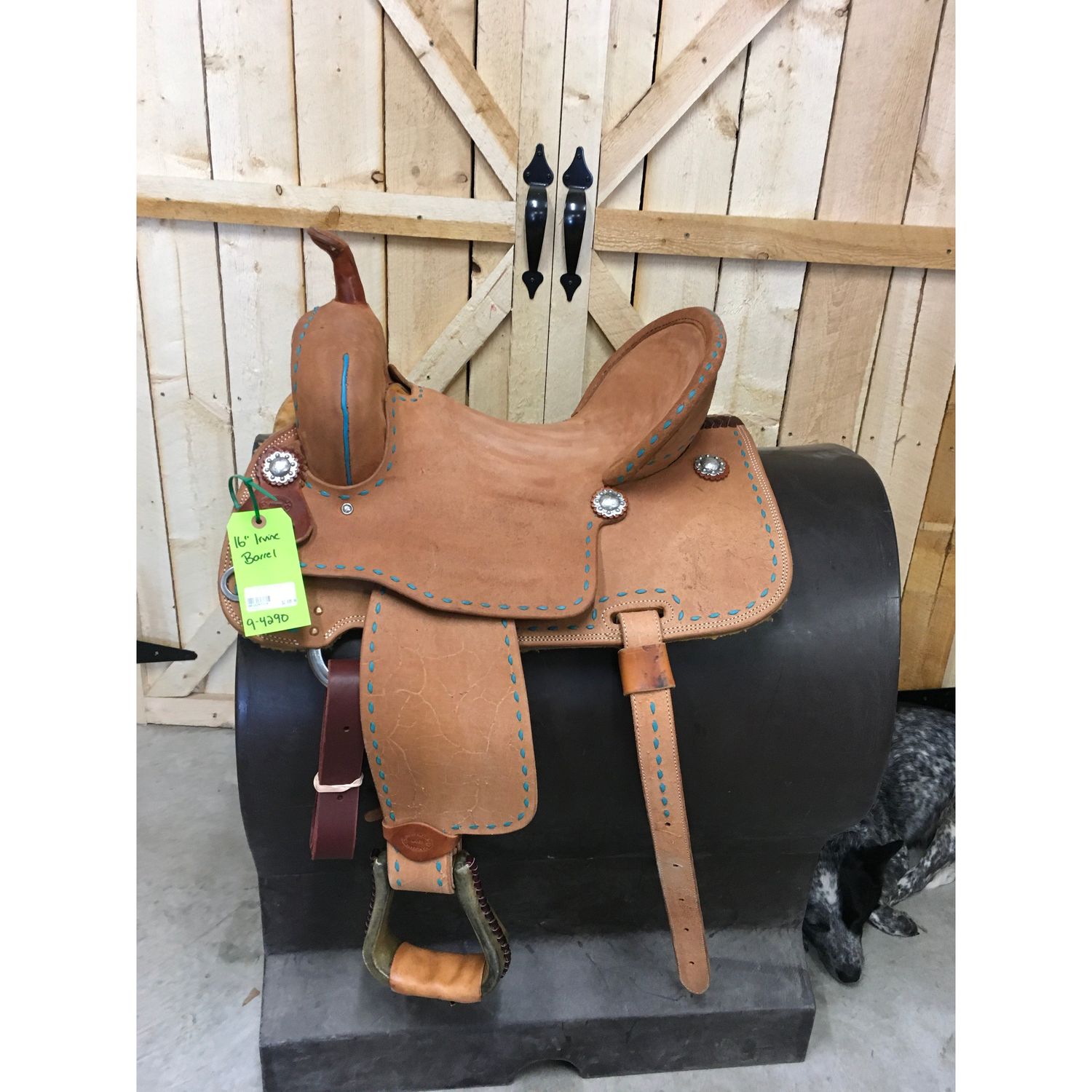 Irvine 16" Barrel Saddle - 9-4290