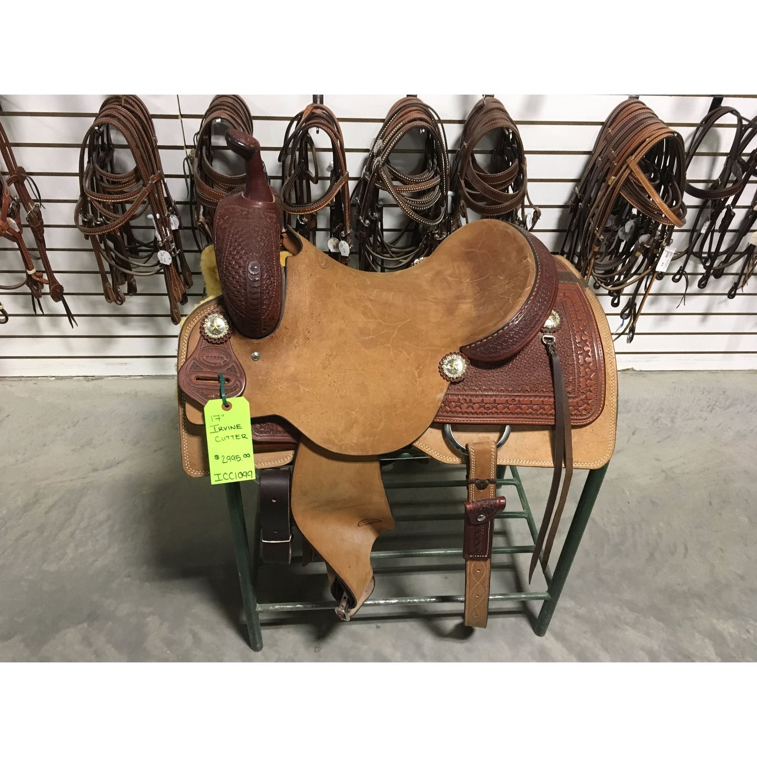 Irvine 16" Custom Cutting Saddle-1
