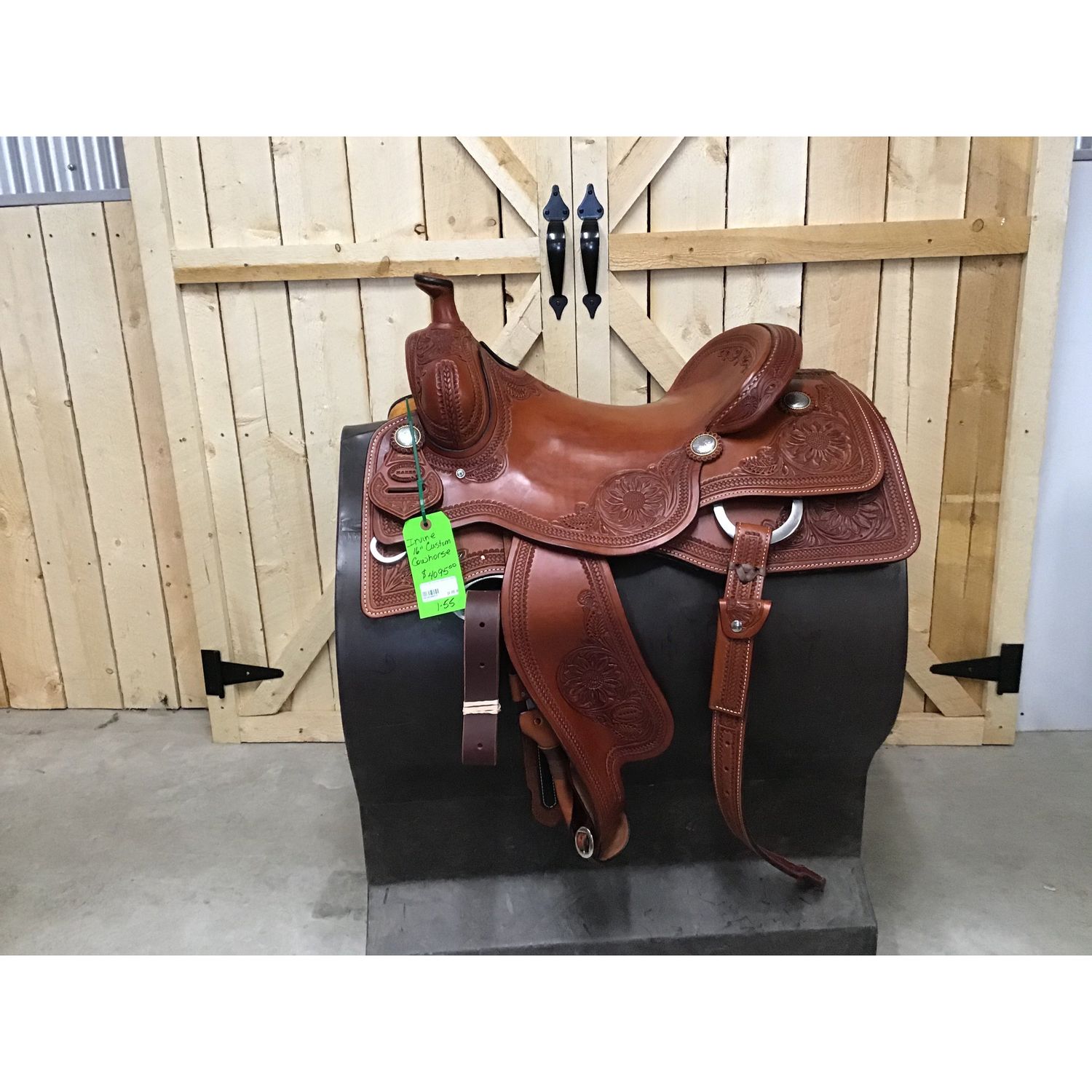 Irvine 16" Custom Cowhorse Saddle - 1-55
