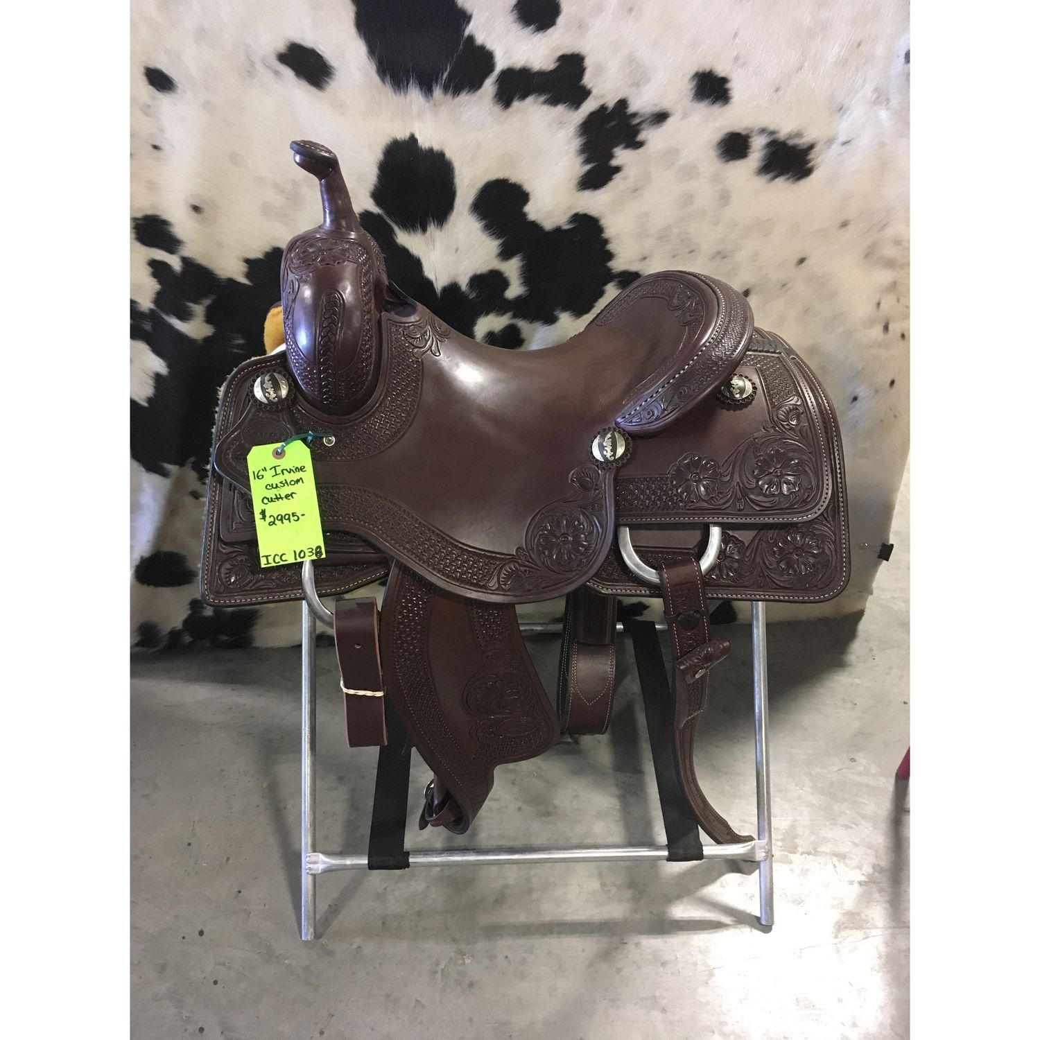 Irvine 16" Custom Cutting Saddle-5