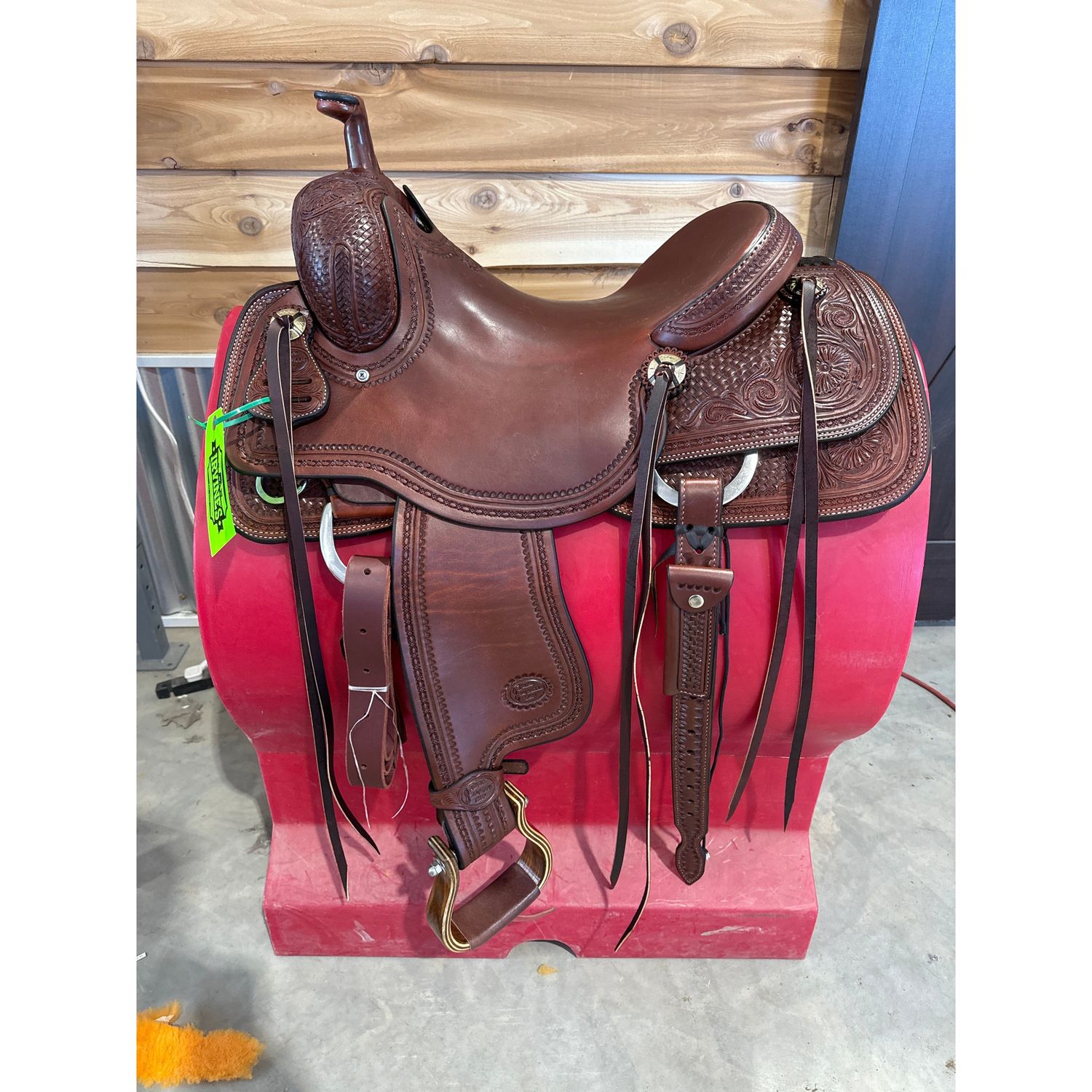 Irvine 16" Pro-Cowhorse Saddle - 3-3728