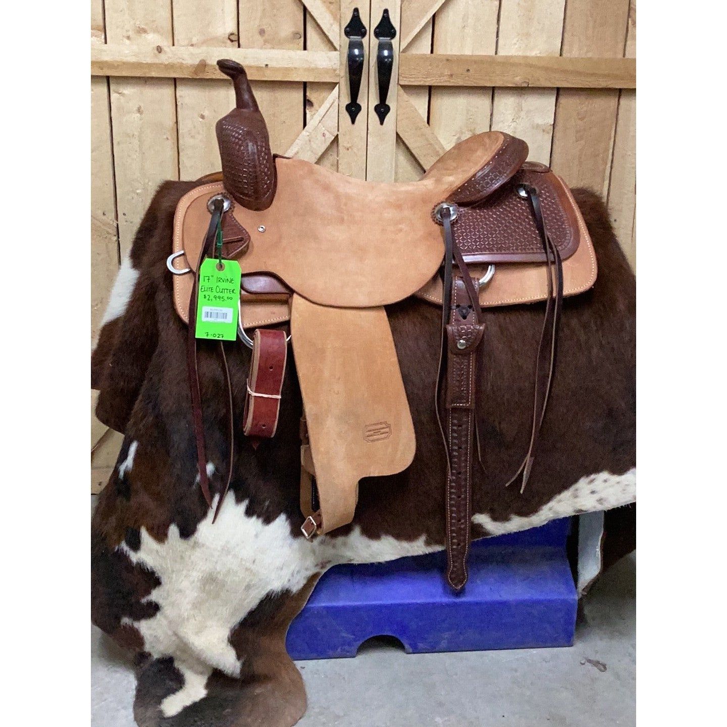 Irvine 17" Elite Cutting Saddle-5