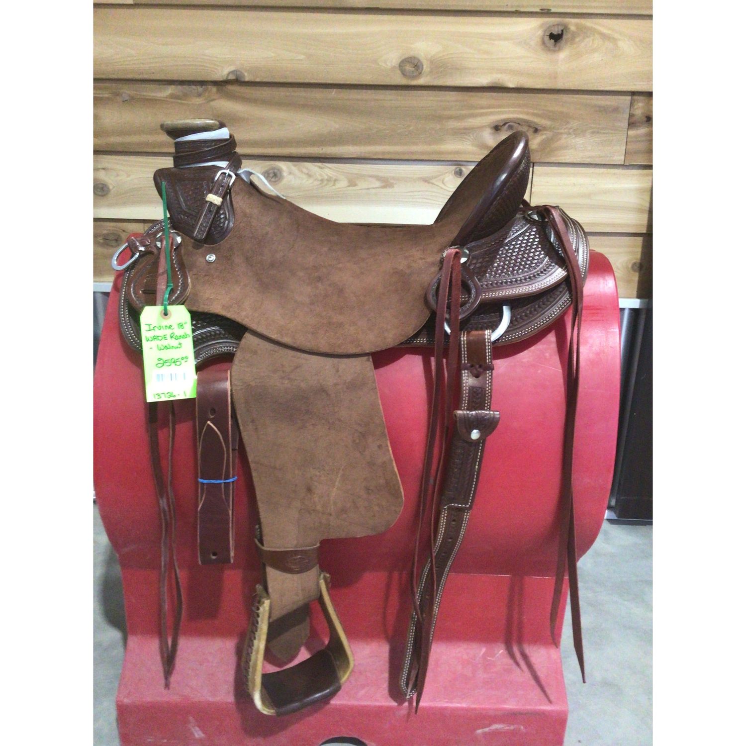 Irvine 18" Wade Saddle-3