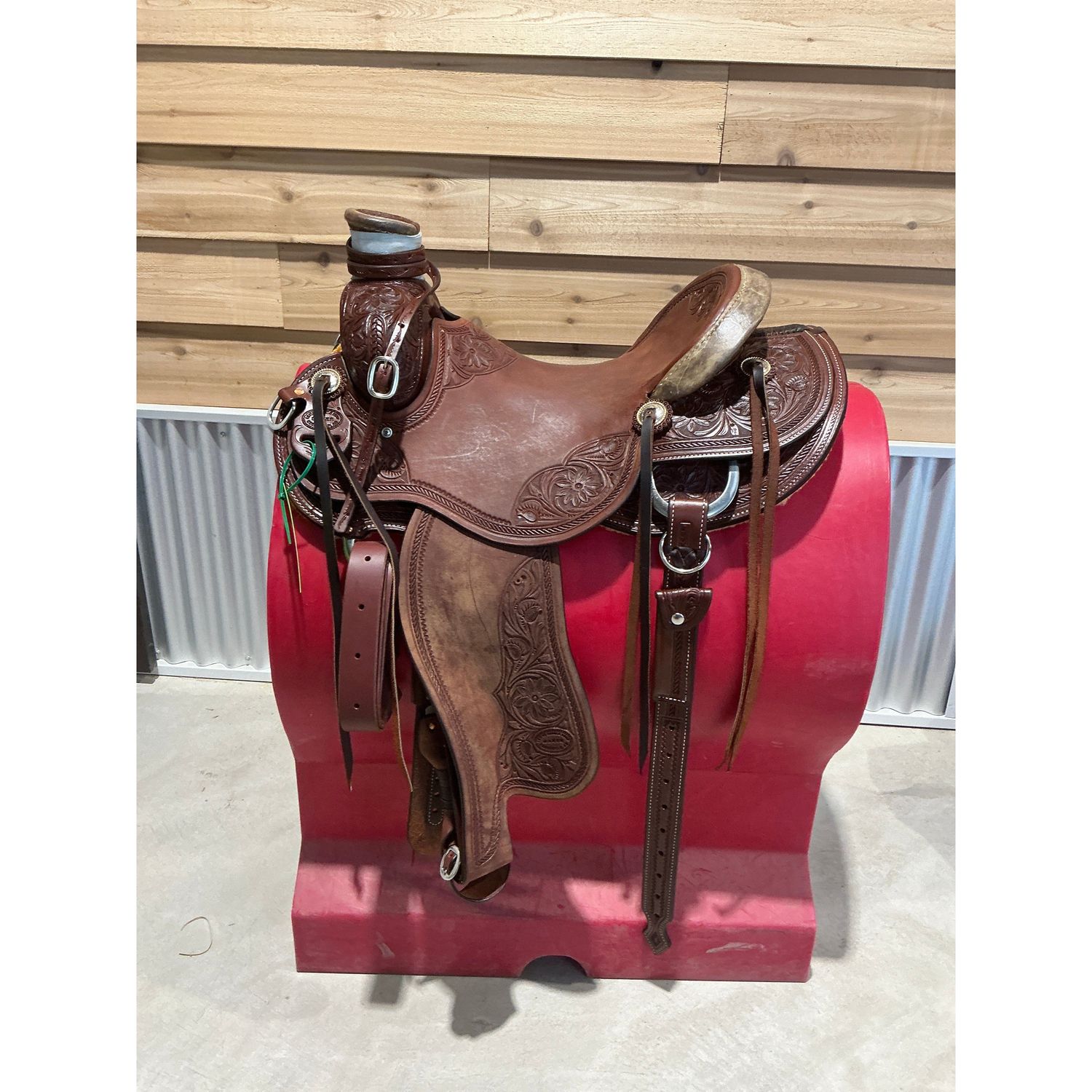 Irvine Custom 16" Association Ranch