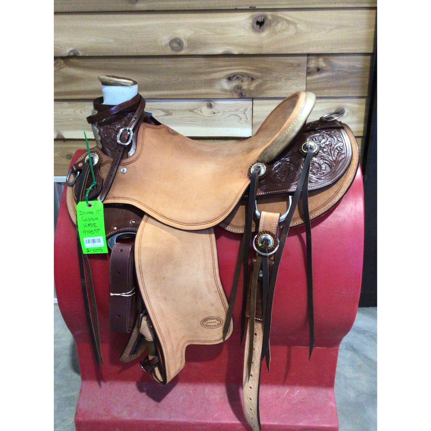 Irvine Custom 17" Wade Saddle
