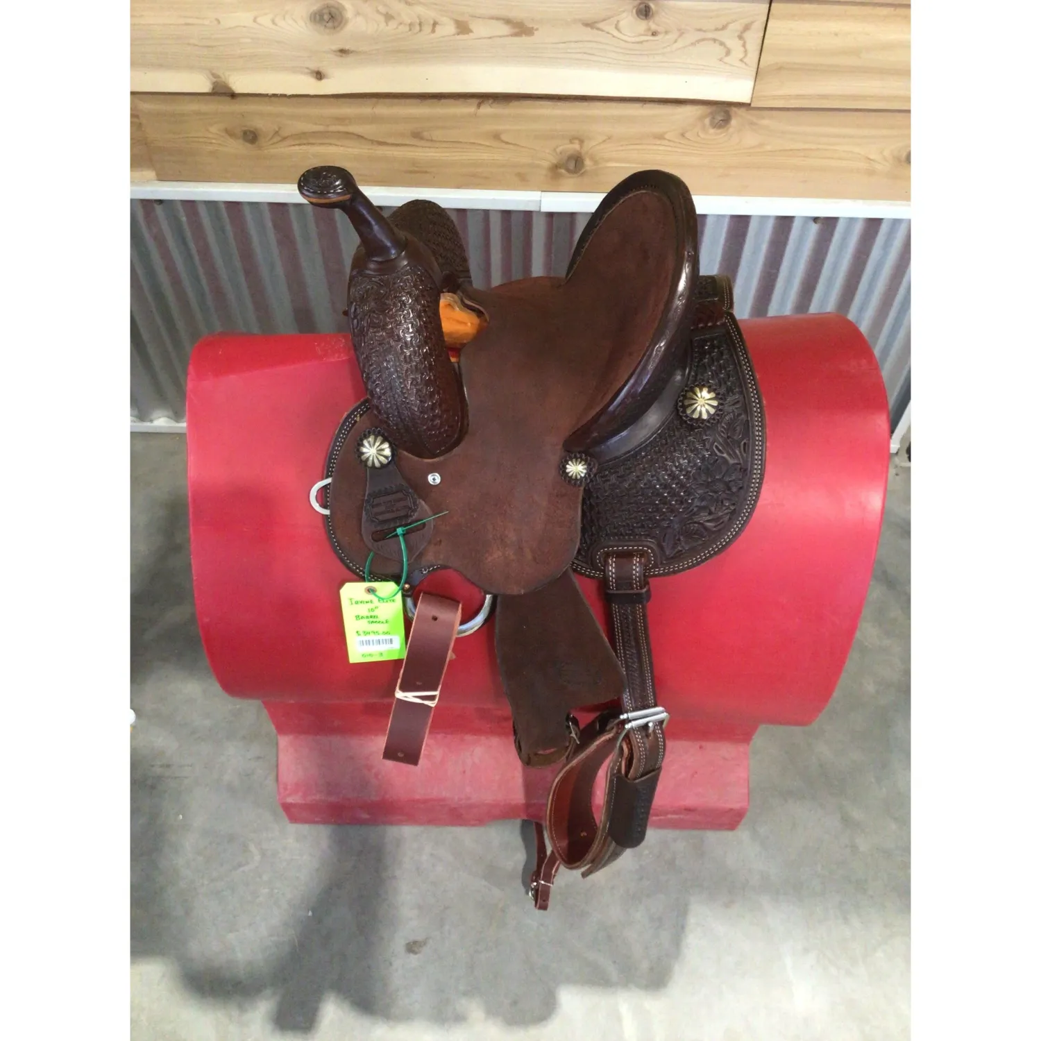 Irvine Elite 10" Barrel Saddle