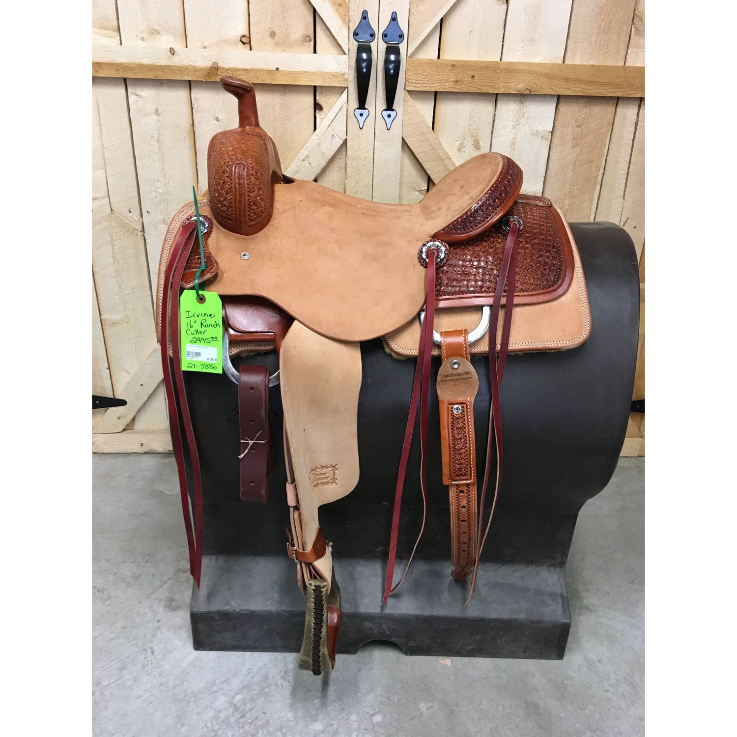 Irvine 16" Ranch Cutter Saddle - 21-3886