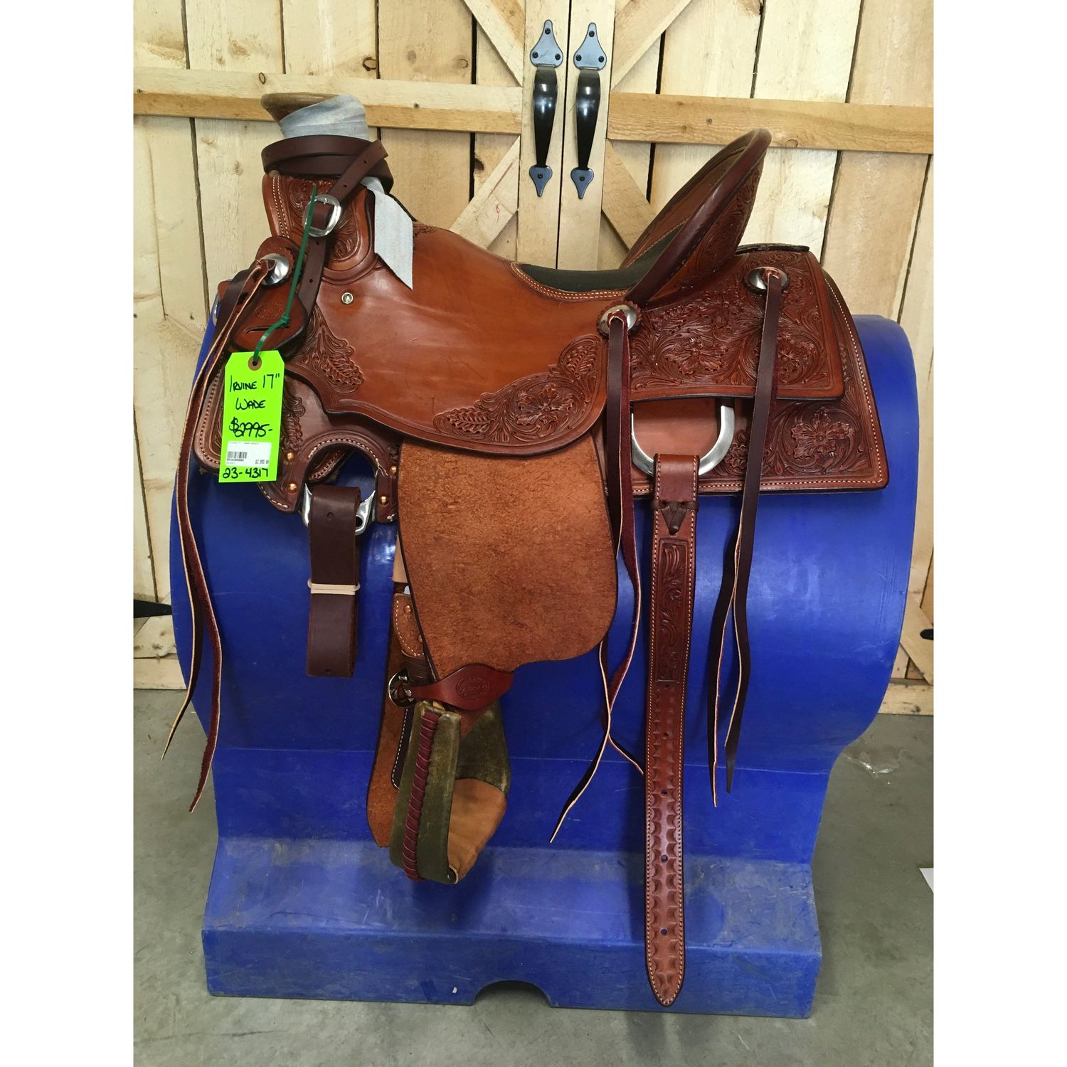 Irvine 17" Wade Saddle - 23-4317