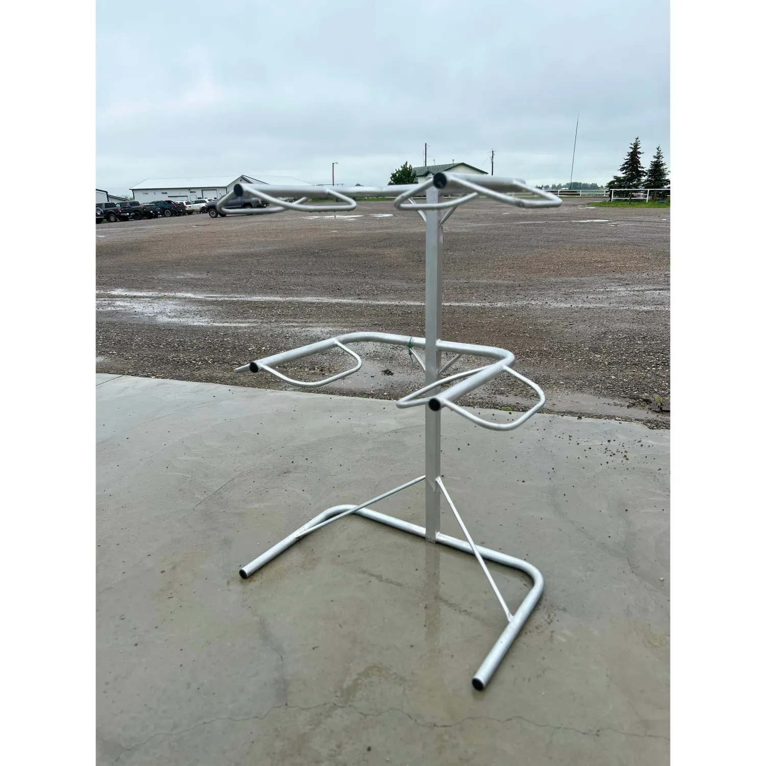Irvine 2x2 Saddle Rack
