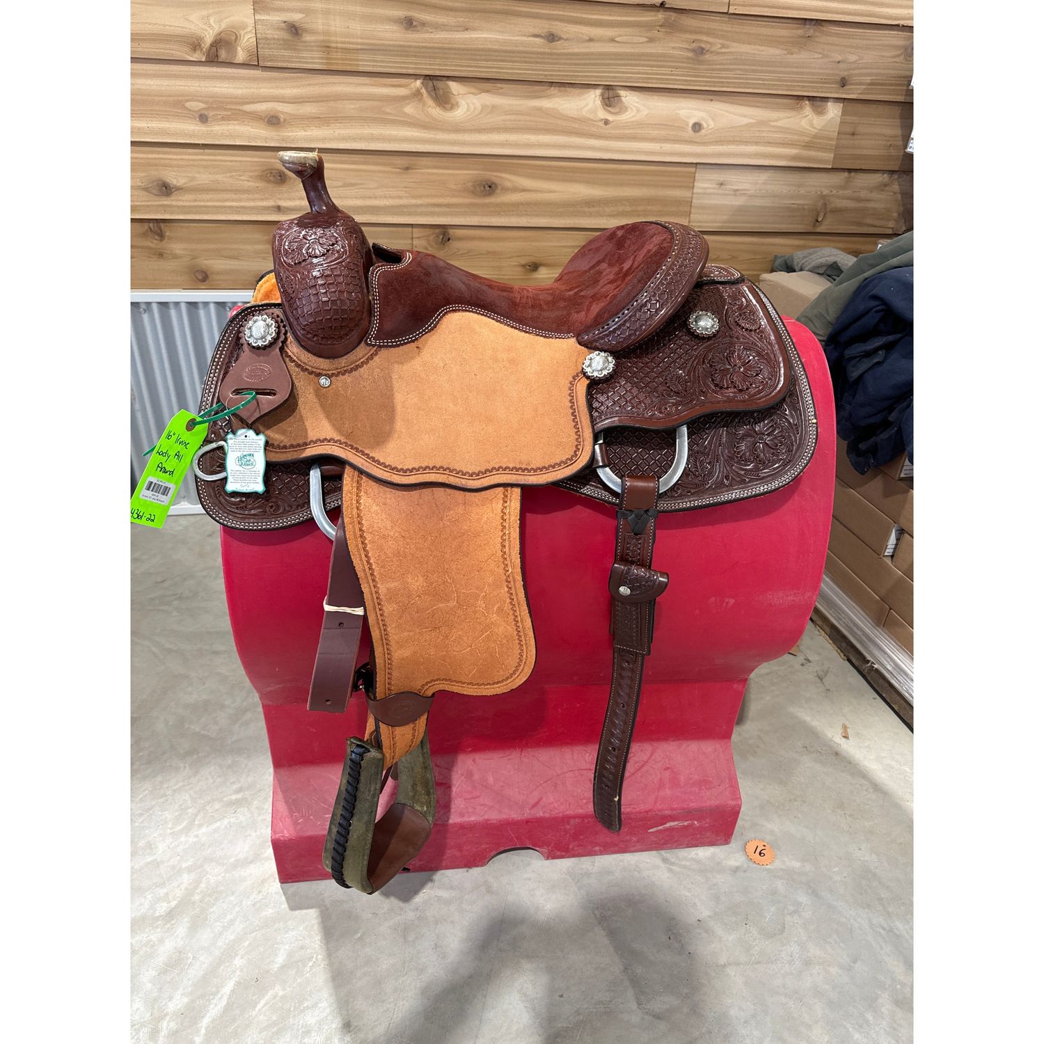 Irvine 16"Rope Saddle