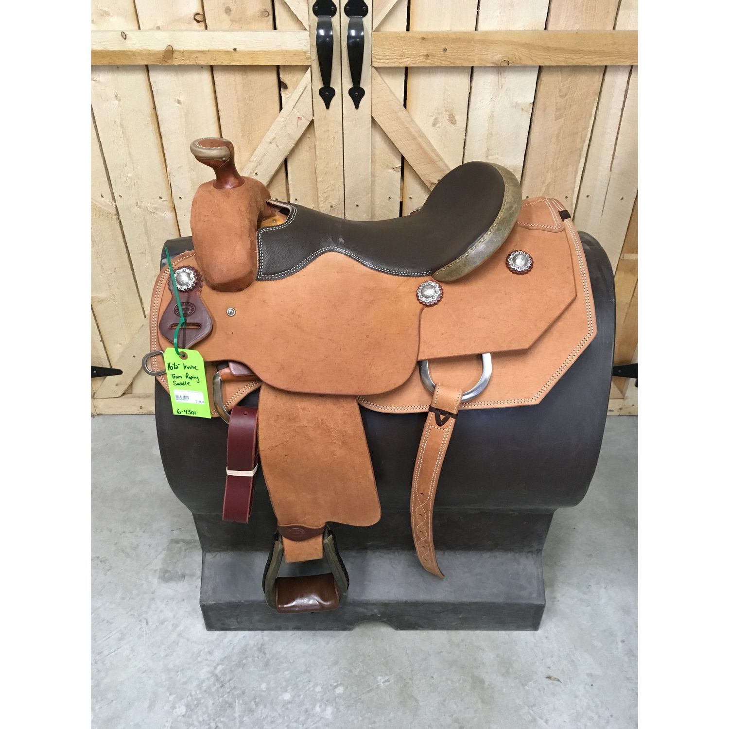 Irvine 16.5" Team Roping Saddle