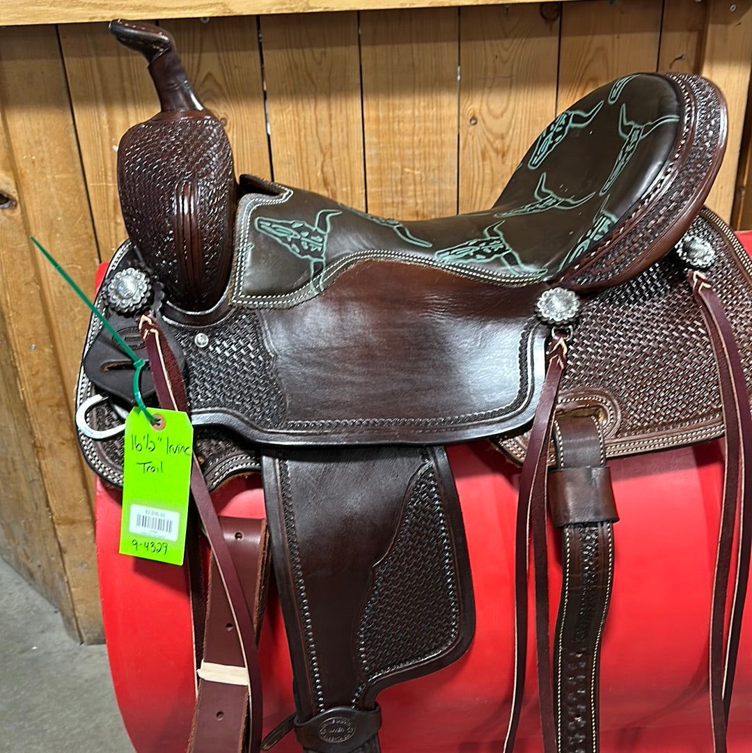 Irvine 16.5" Trail Saddle