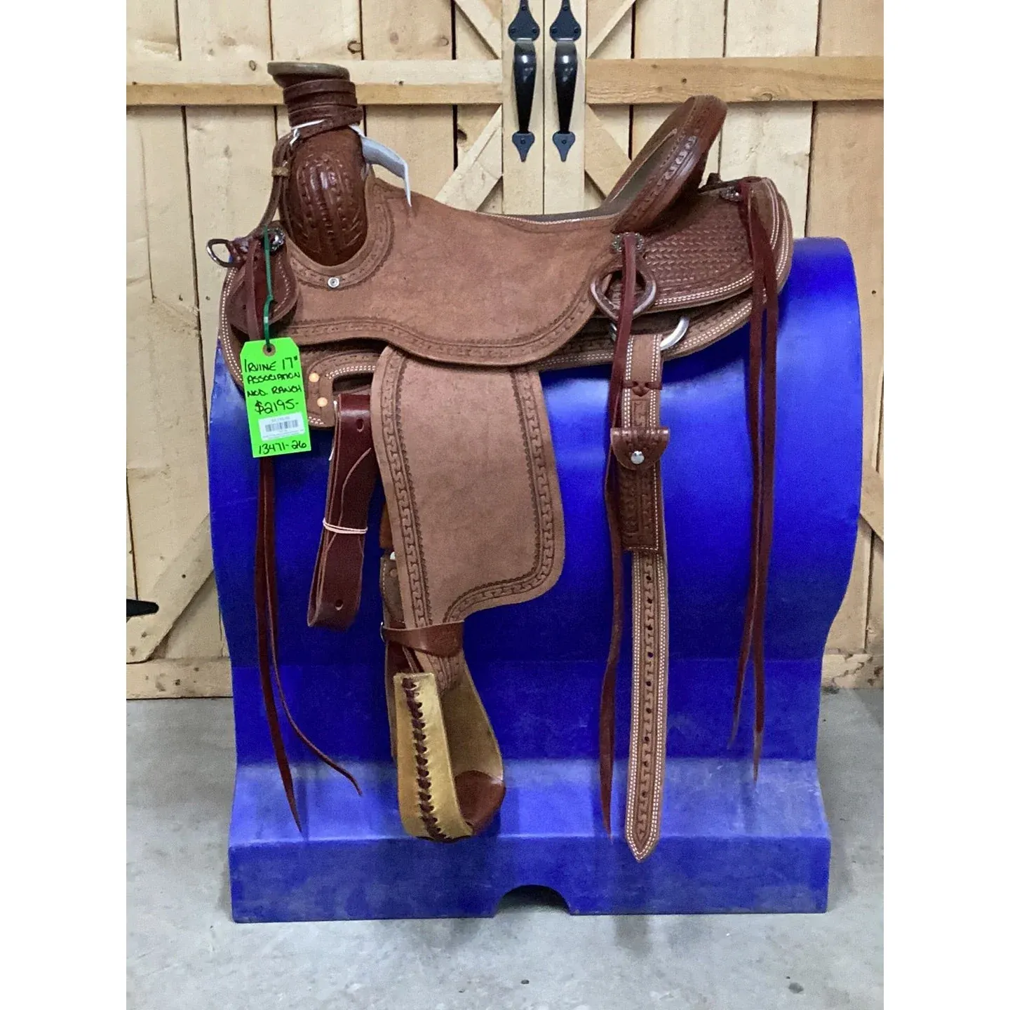Irvine 17" Association Modified Ranch - 3/4 Basic Tooling Post Horn Inlay Seat