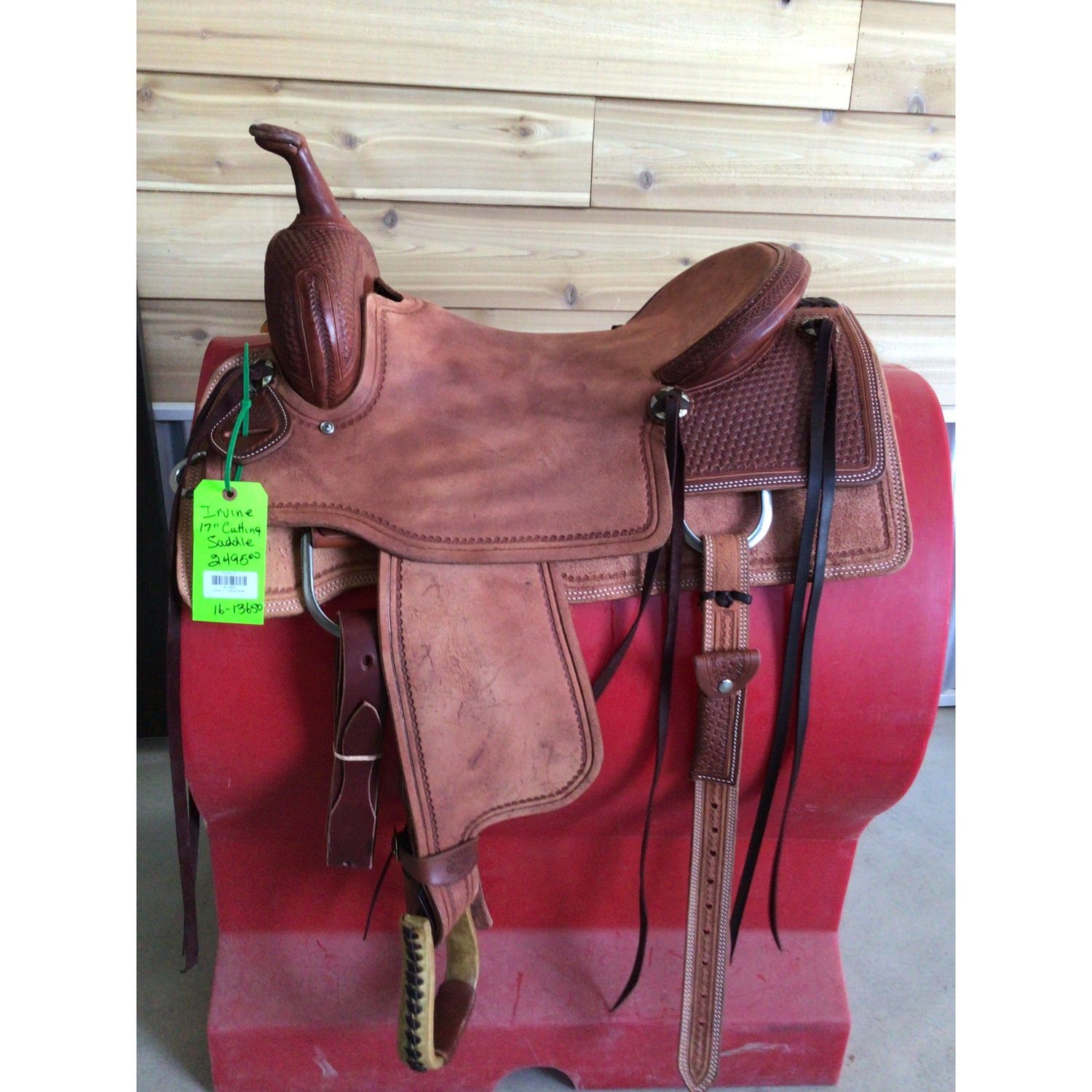 Irvine 17" Cutting Saddle-2