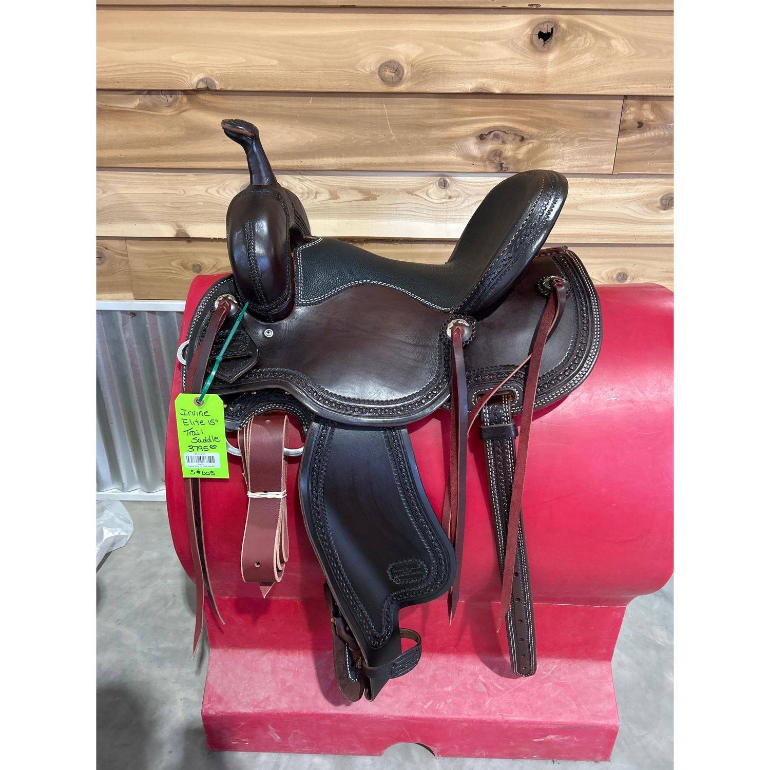 Irvine Elite 15" Trail Saddle-1
