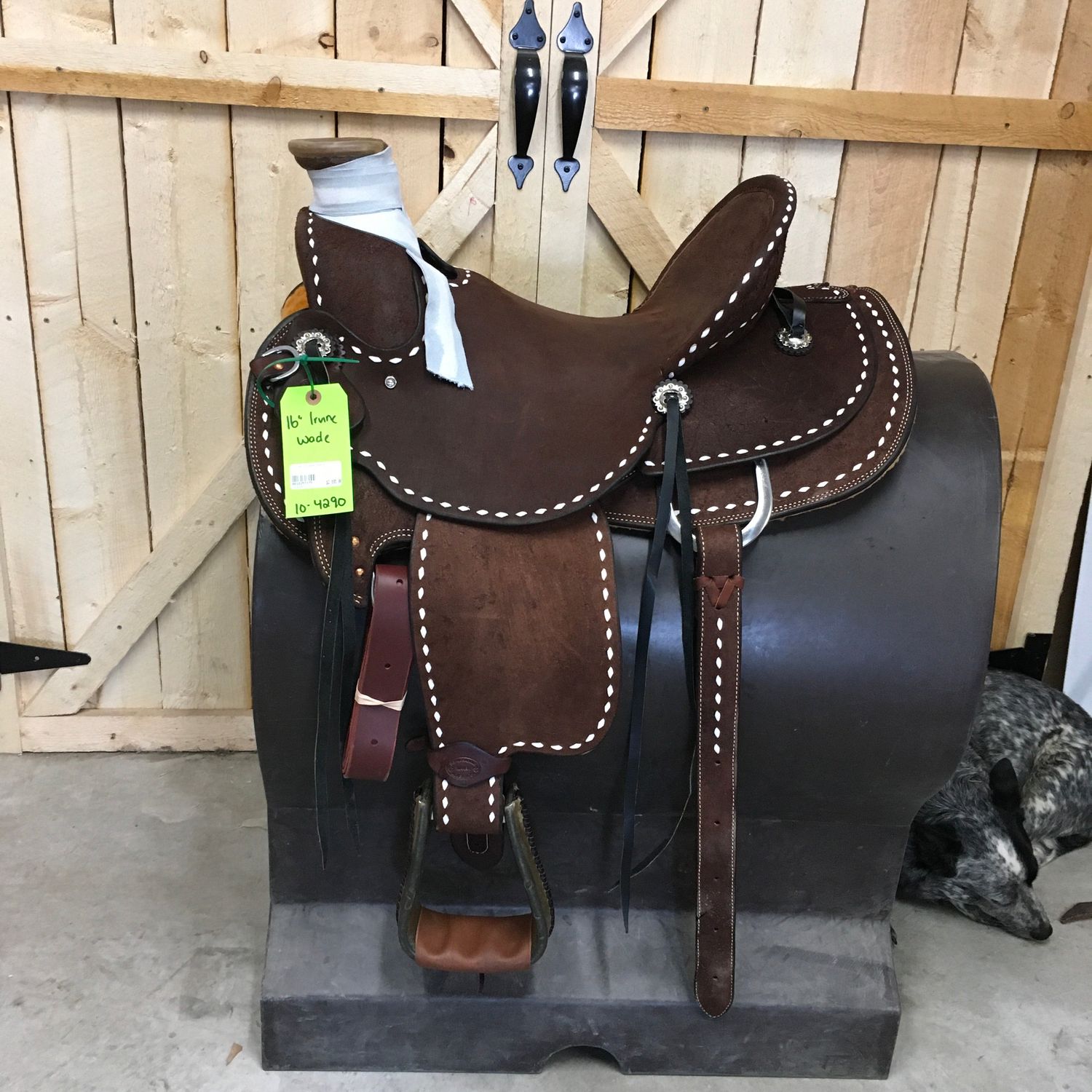 Irvine 16" Wade Saddle - 10-4290
