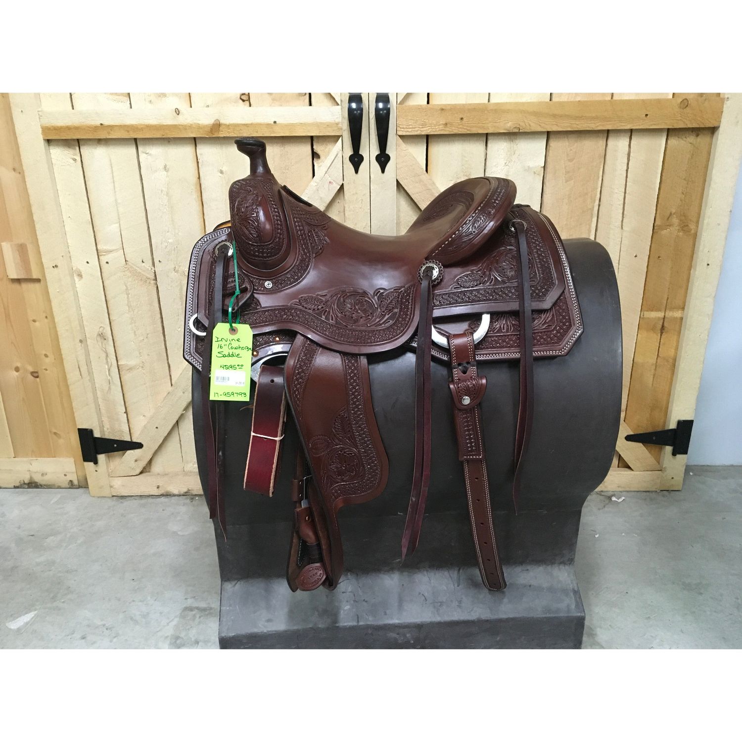 Irvine 16" Working Cowhorse Saddle - 17-959793