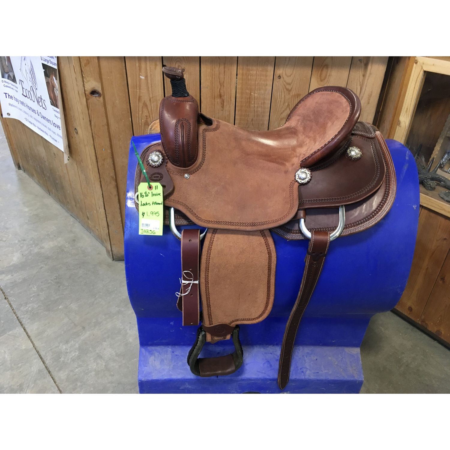 Irvine 16.5" All Around Saddle-1