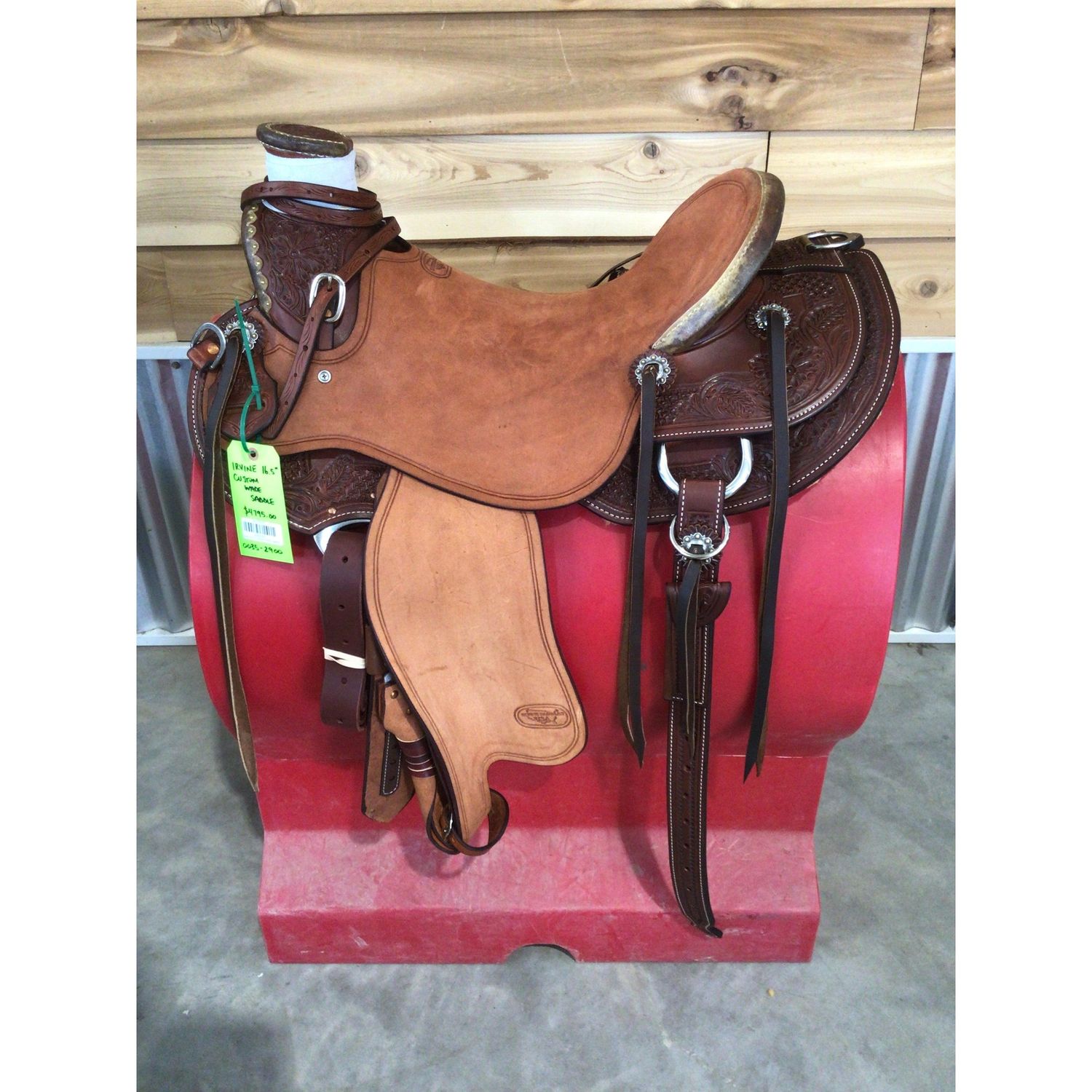 Irvine 16.5" Custom Wade Saddle-1