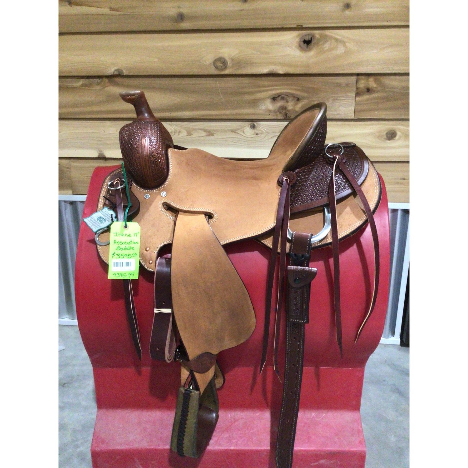 Irvine 17" Association Saddle-1