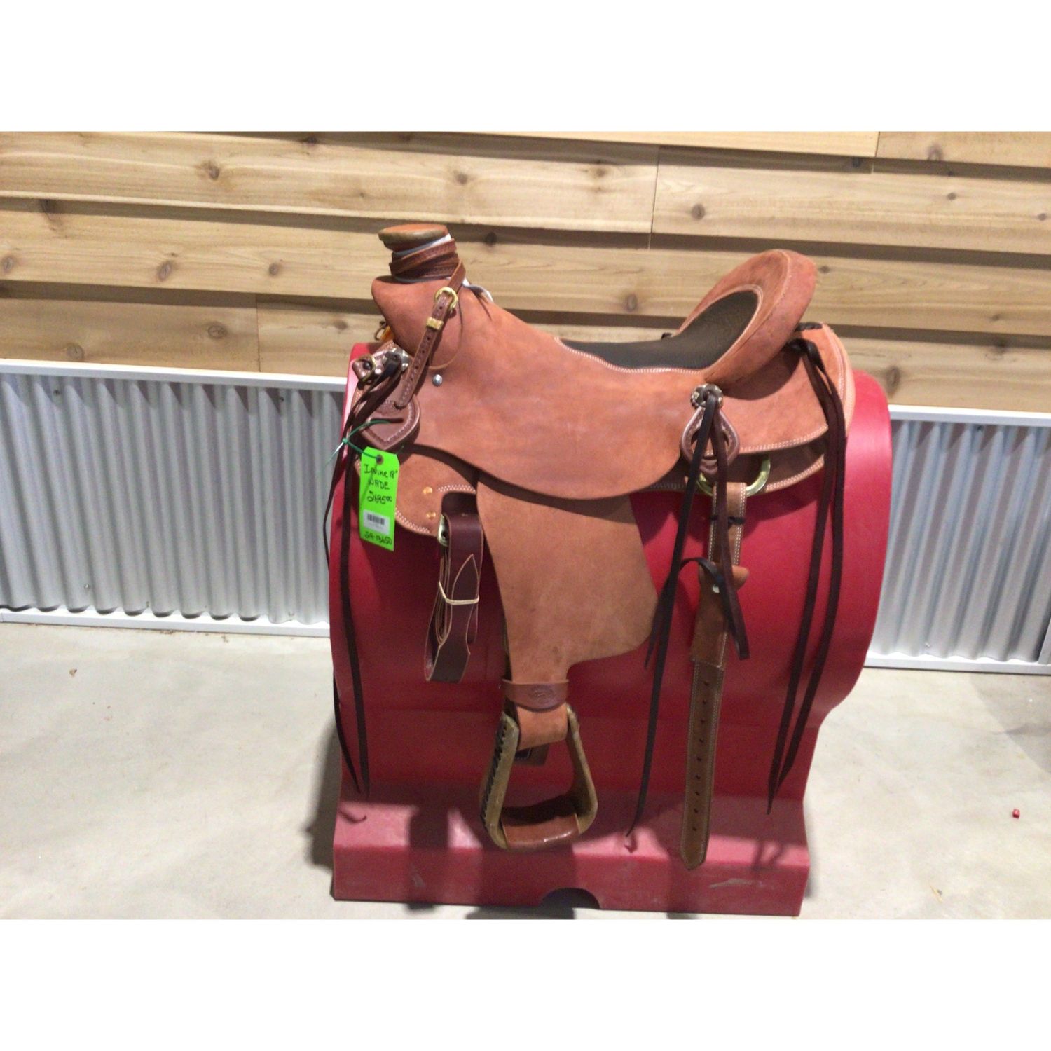 Irvine 18" Wade Saddle-2