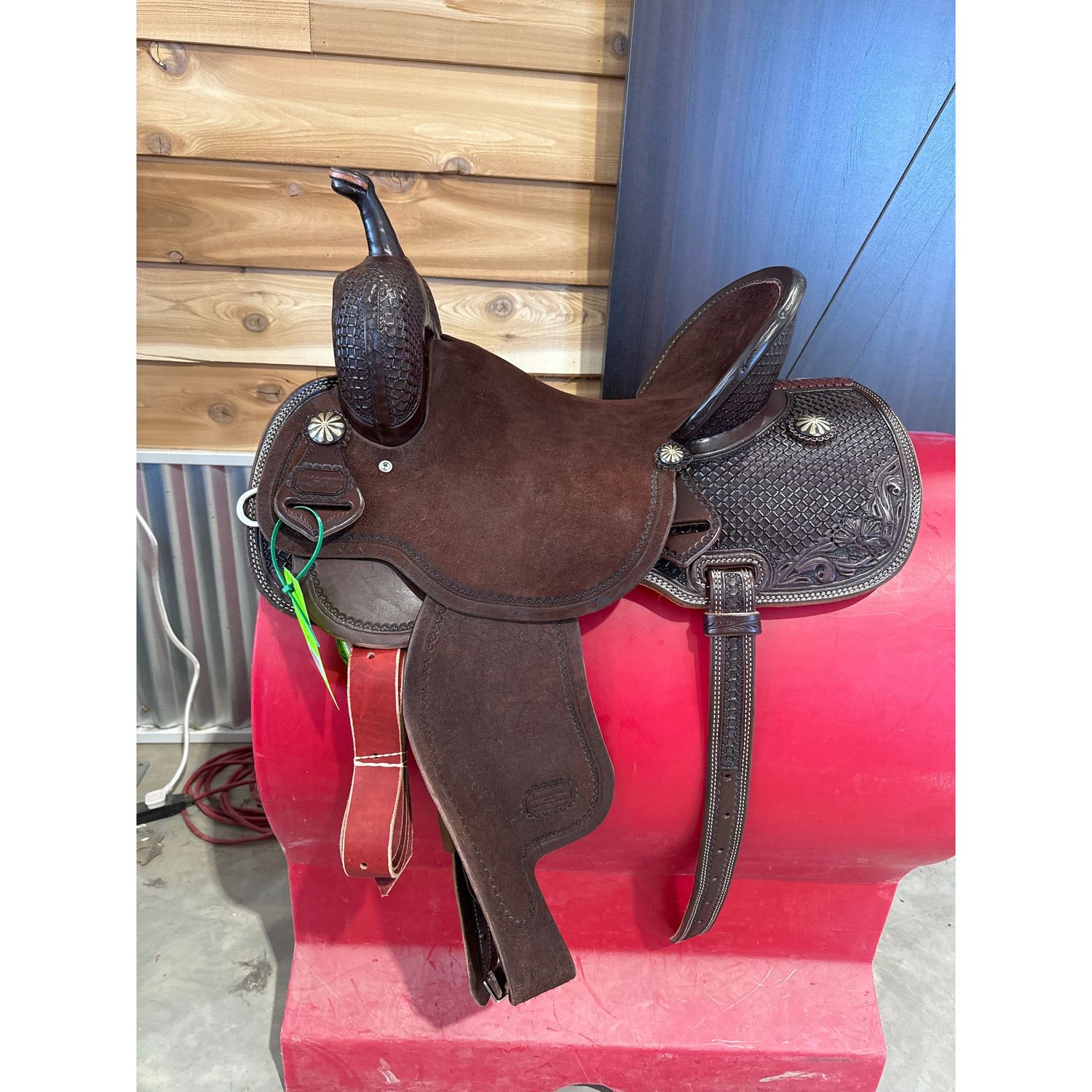 Irvine Elite 16" Barrel Saddle - 8-068
