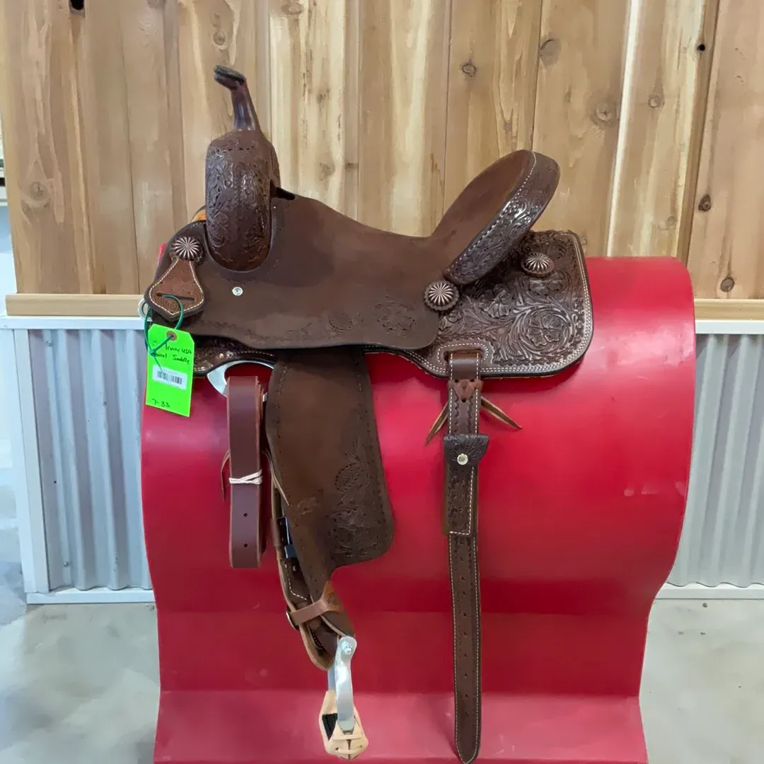 Irvine USA 15" Barrel Saddle-4