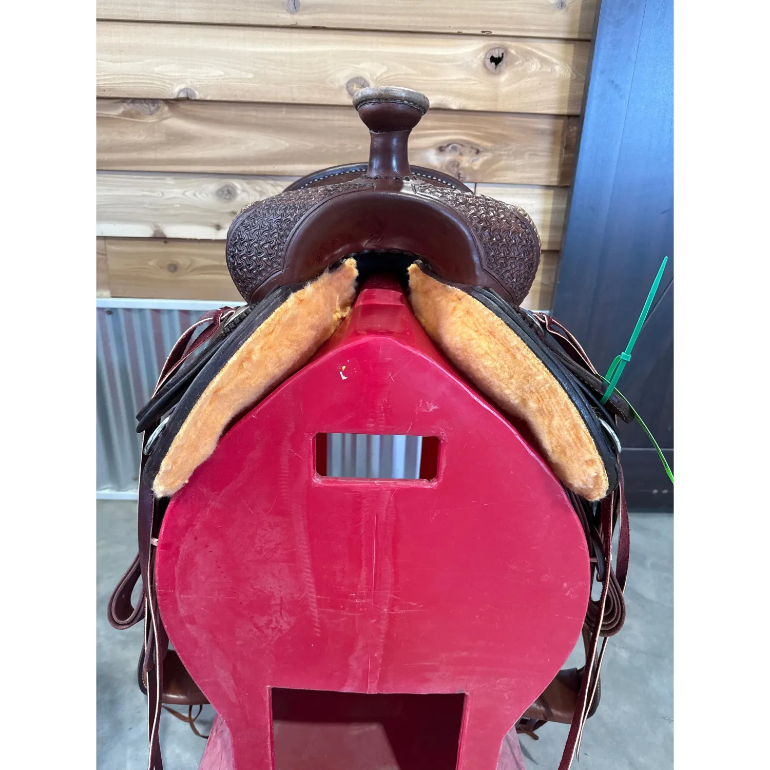 Irvine USA 15" Will James Ranch Saddle